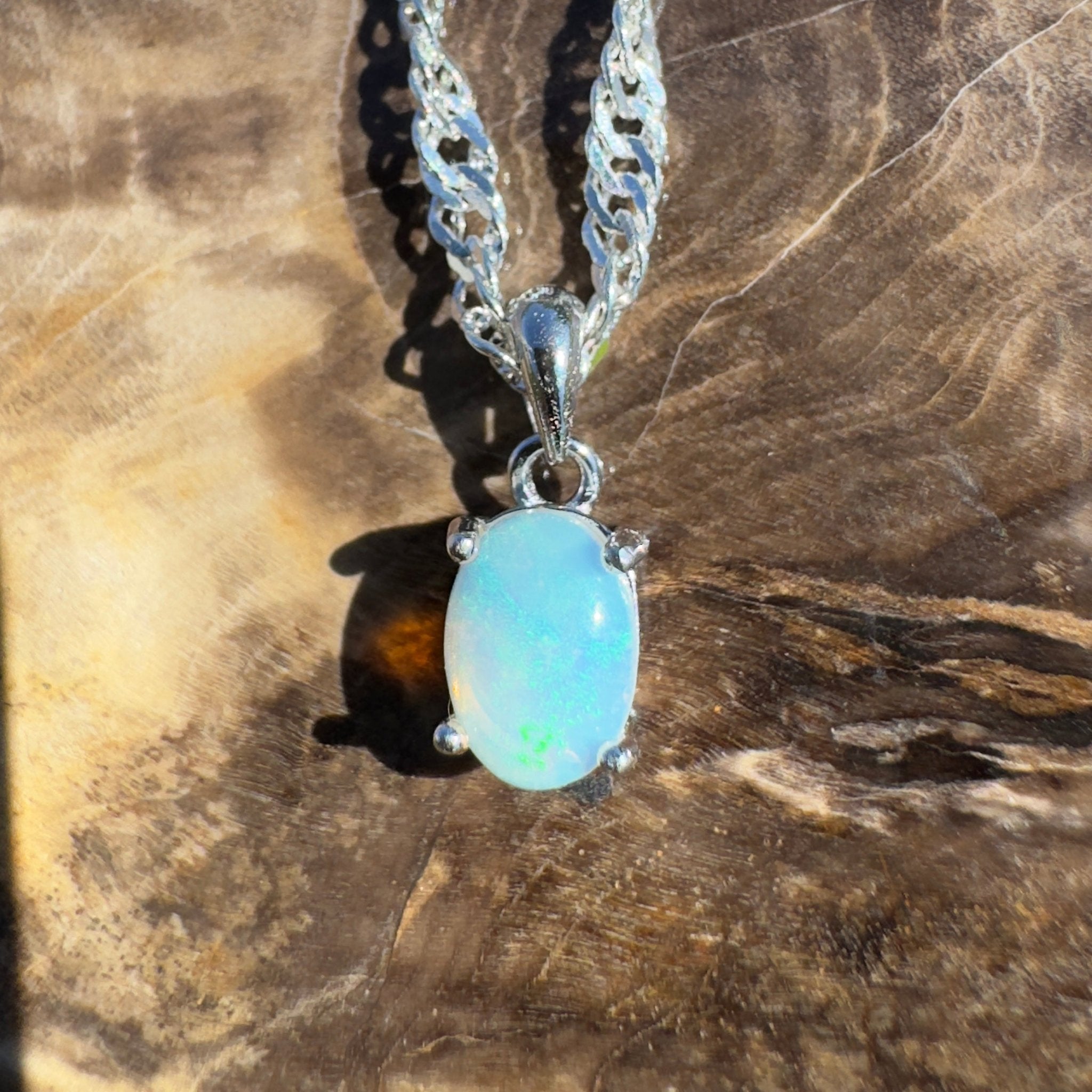 Sapphire Coast Dream – 0.5ct Lightning Ridge Opal Pendant