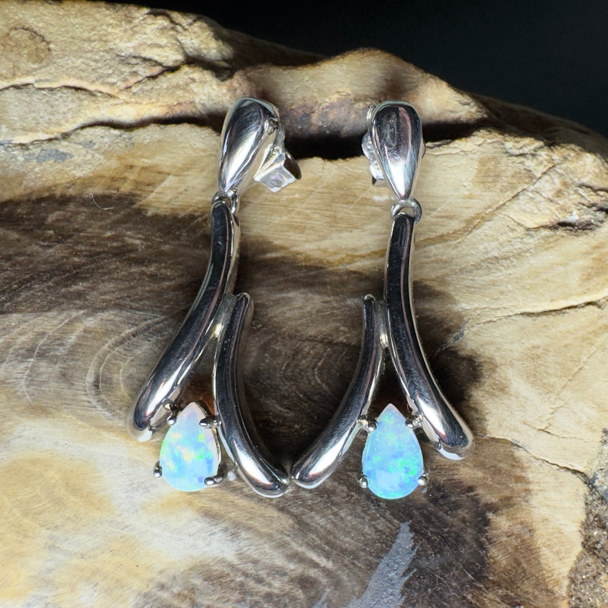 Sea Glass Spark - 0.8 ct Lightning Ridge Opal 925 Silver Earrings