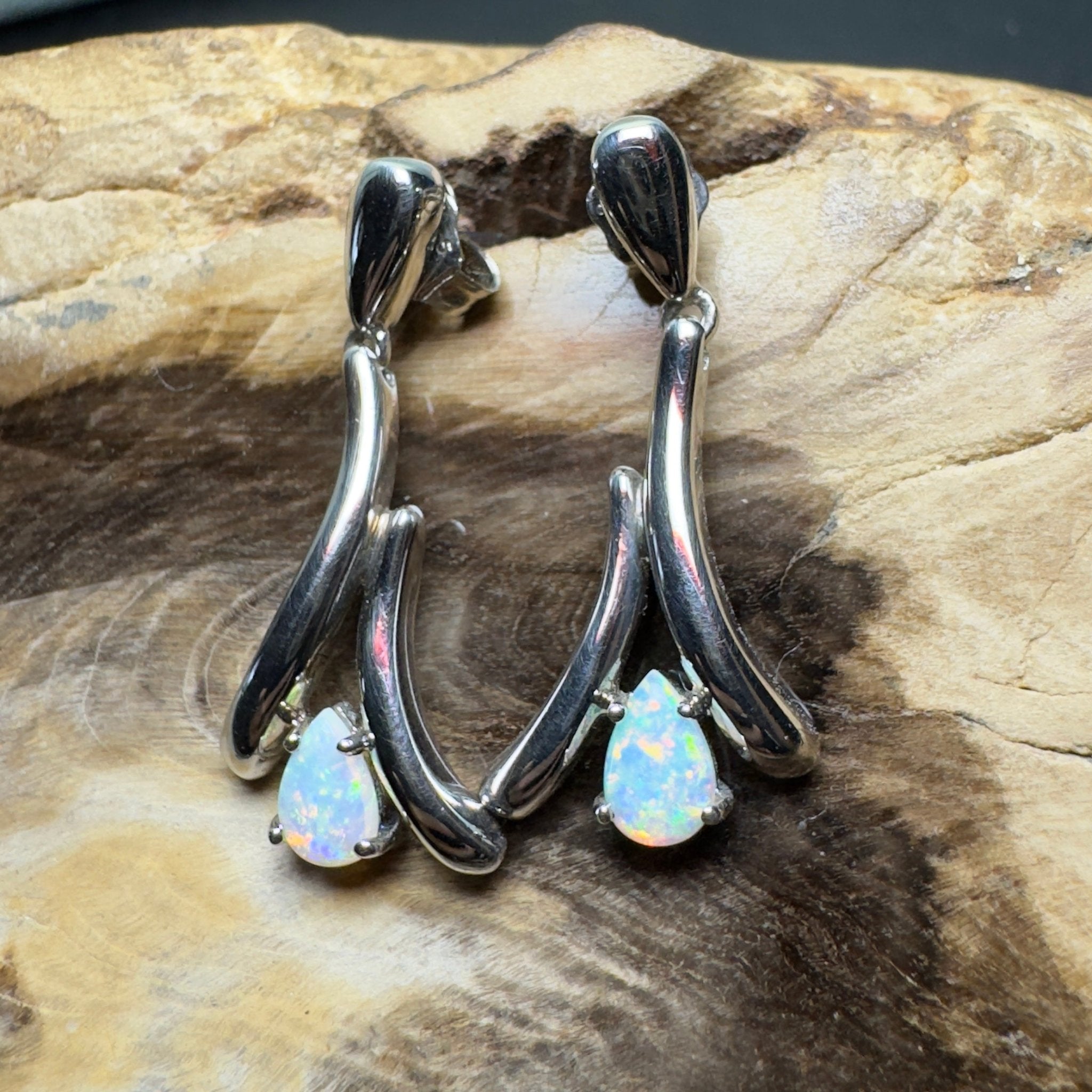 Sea Glass Spark - 0.8 ct Lightning Ridge Opal 925 Silver Earrings