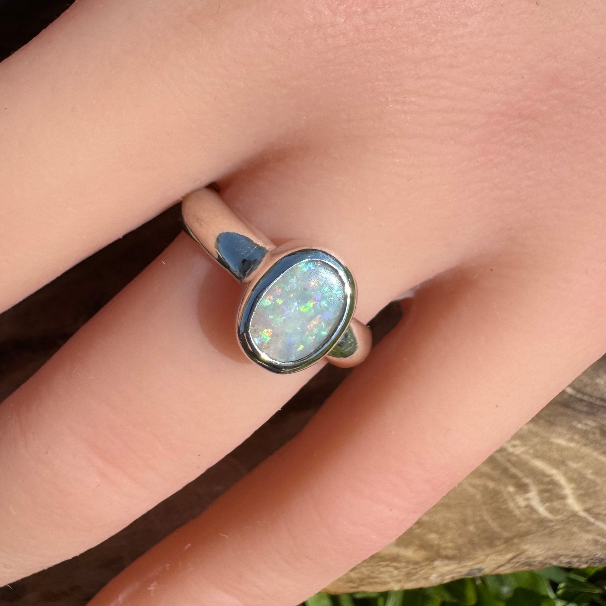Serene Haze ~ Mintabie Solid Light 1ct Opal Ring – Sterling Silver Simplicity