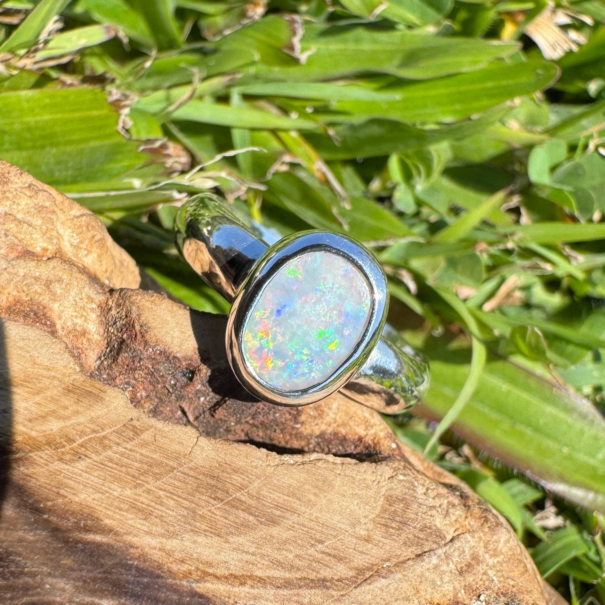 Serene Haze ~ Mintabie Solid Light 1ct Opal Ring – Sterling Silver Simplicity