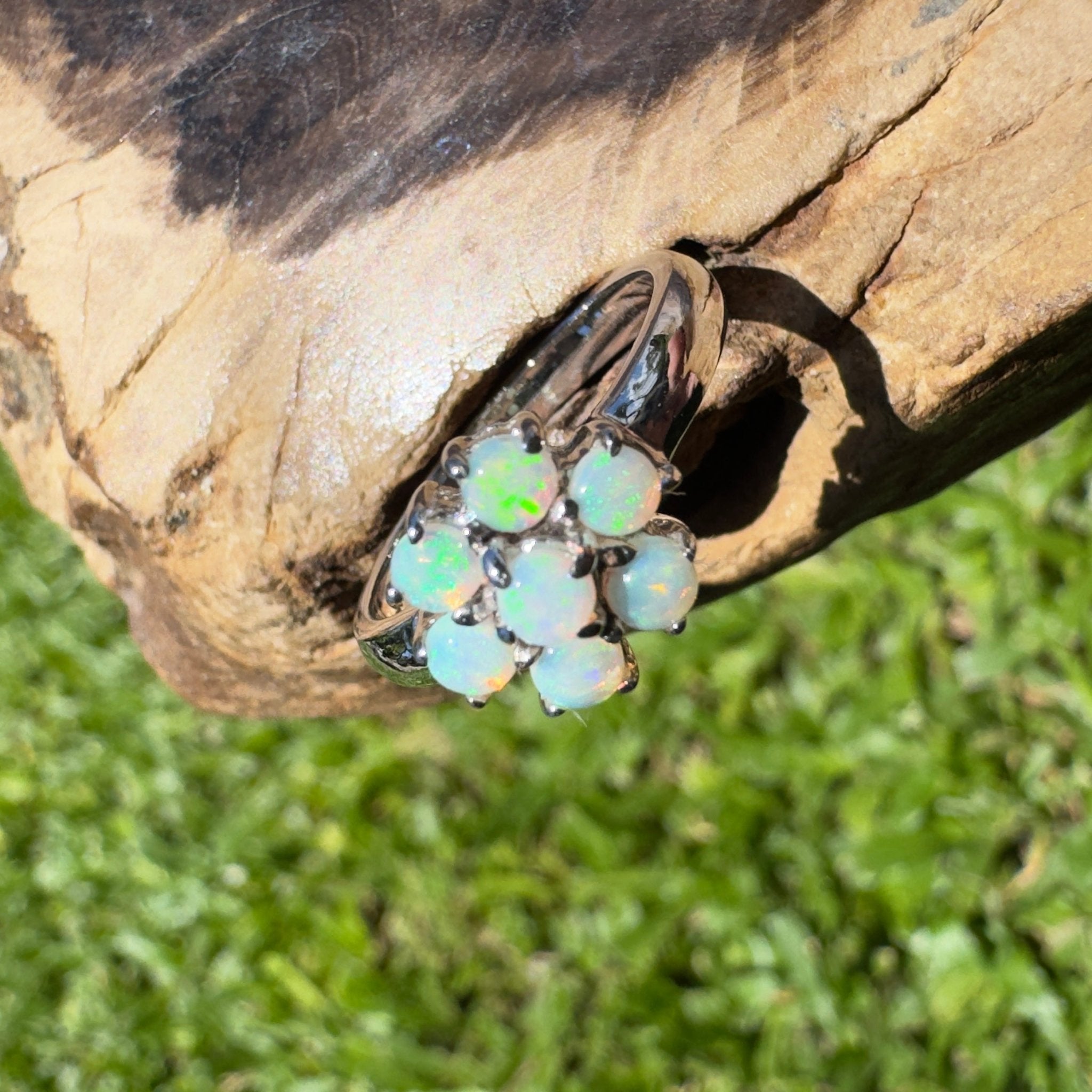 Shipsterns Bloom – Solid Lightning Ridge Crystal Opal 925 Sterling Silver Ring