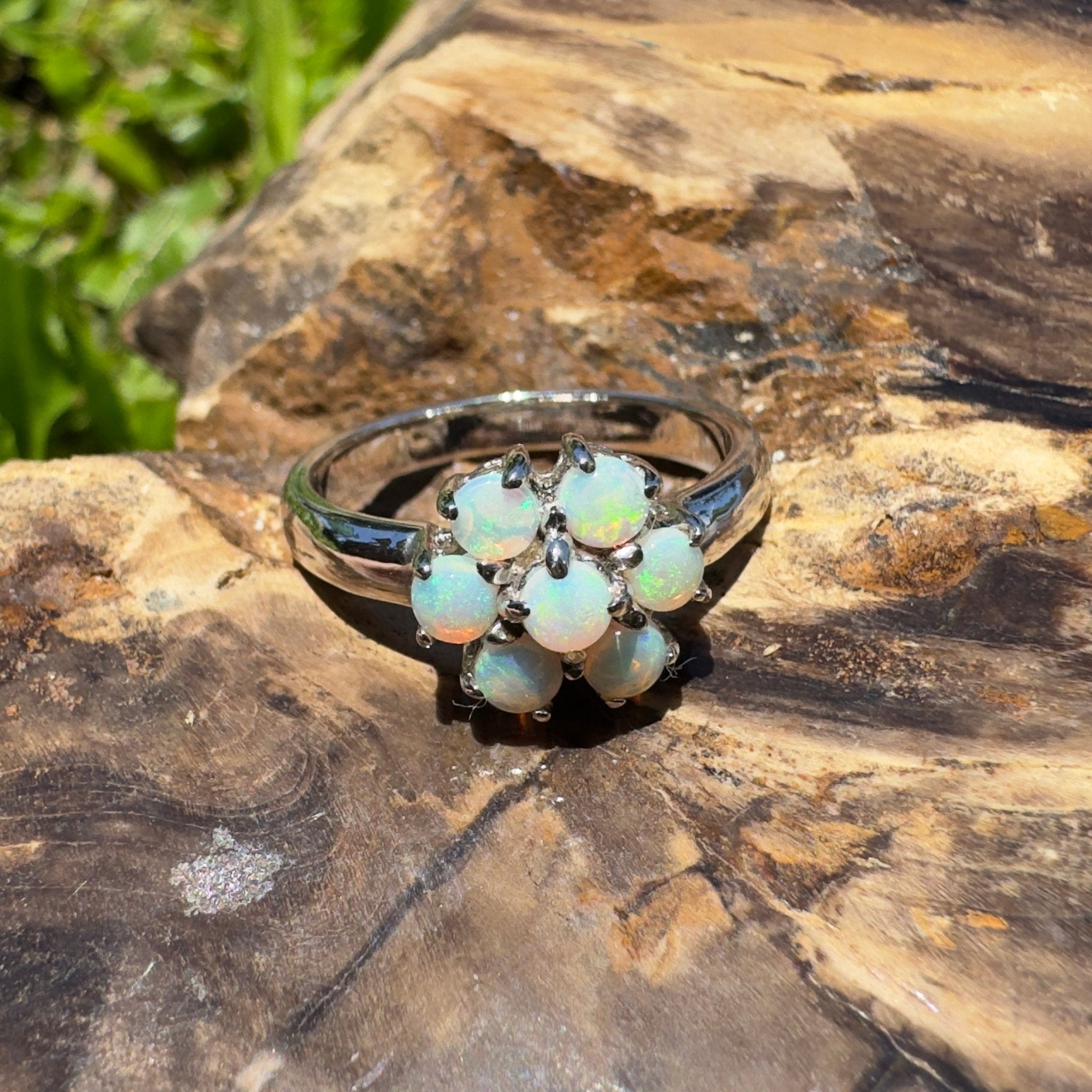 Shipsterns Bloom – Solid Lightning Ridge Crystal Opal 925 Sterling Silver Ring