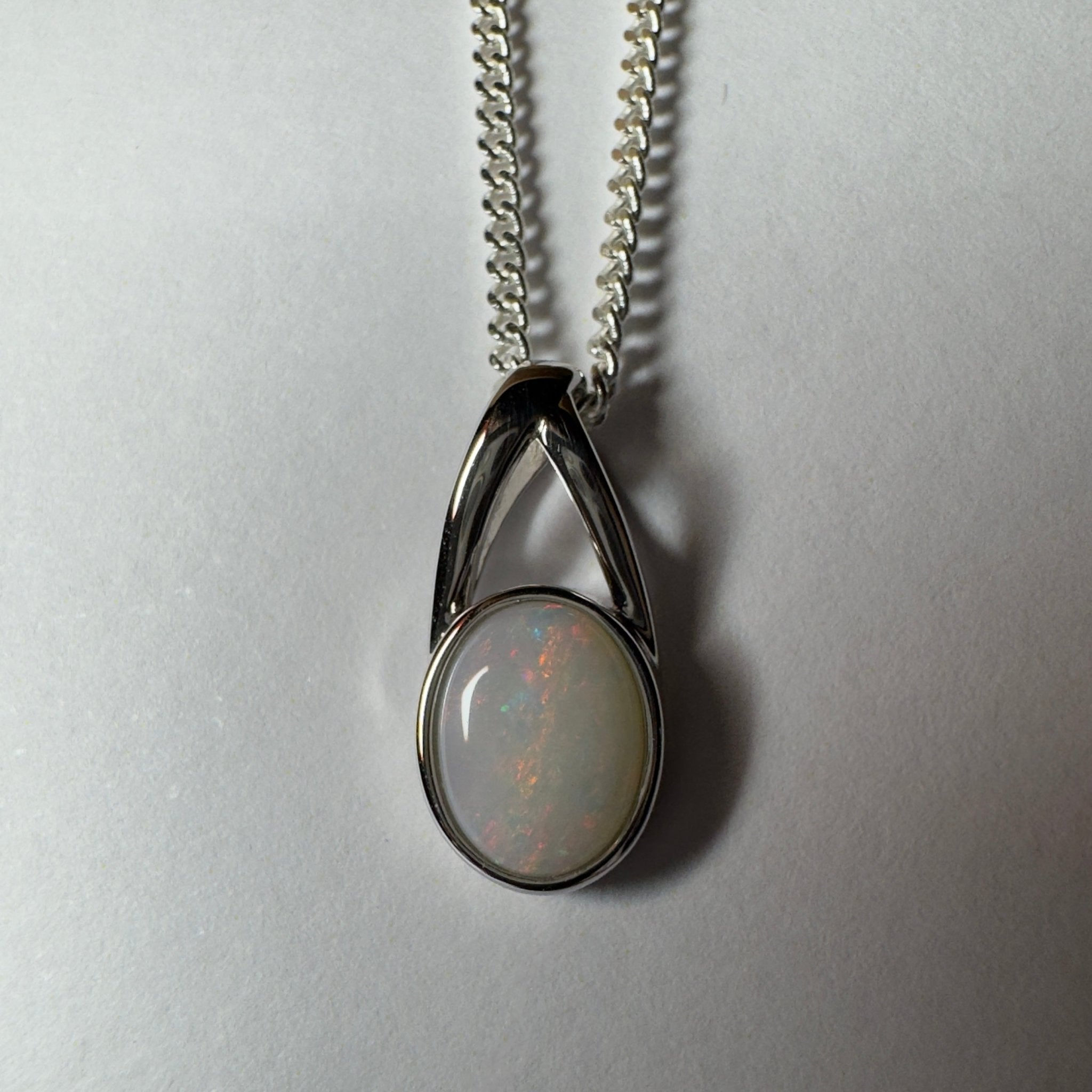 Simpson Desert Star ~ 1.2ct Coober Pedy Opal 925 Silver Pendant