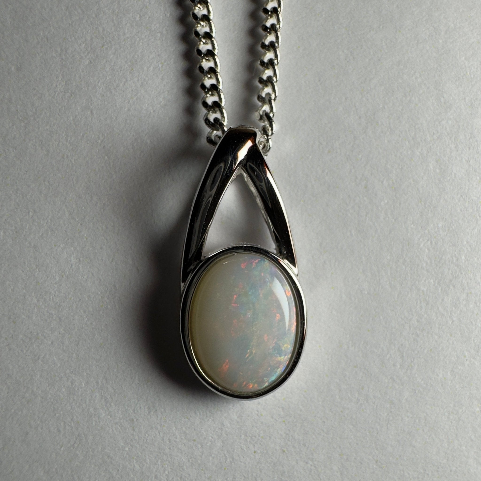 Simpson Desert Star ~ 1.2ct Coober Pedy Opal 925 Silver Pendant