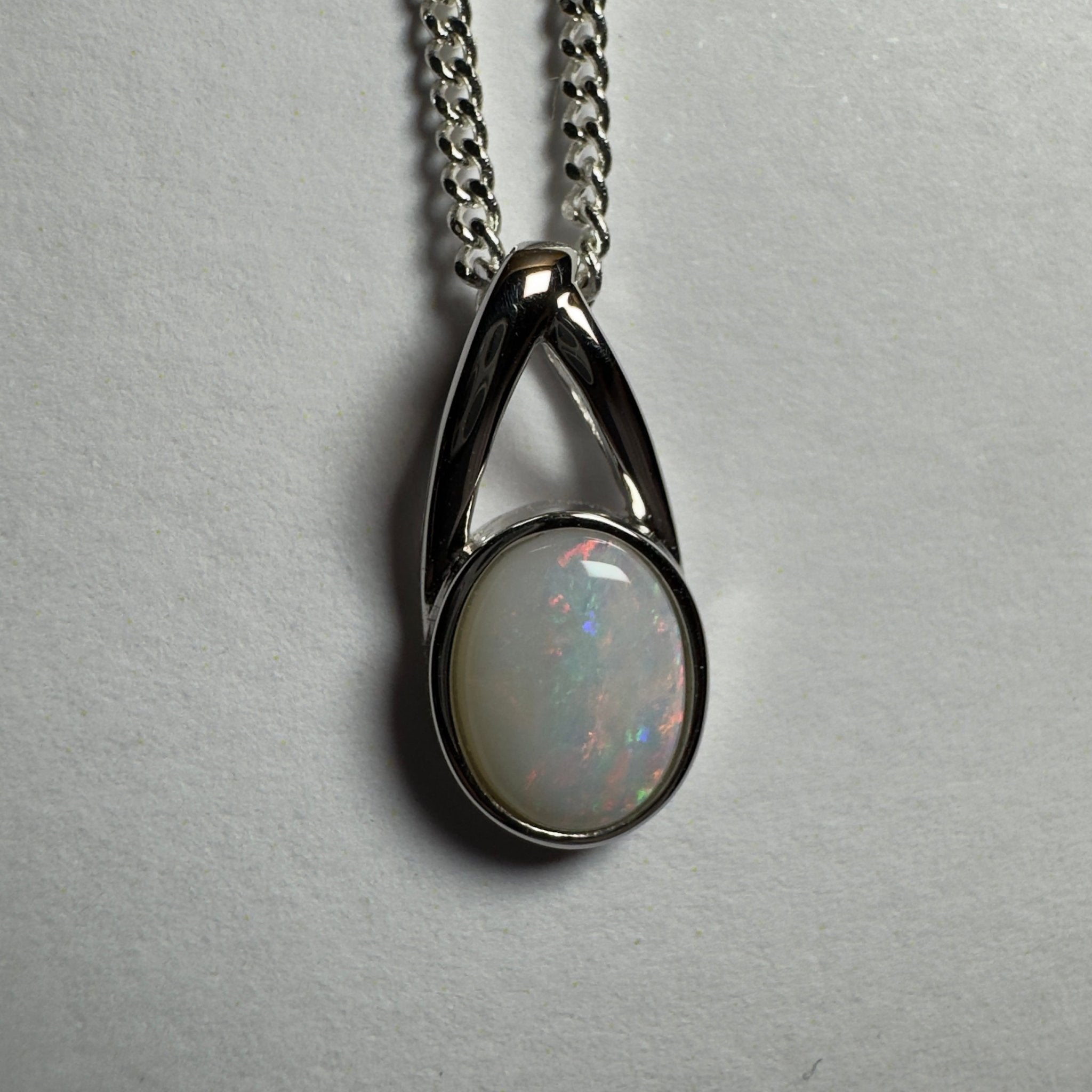 Simpson Desert Star ~ 1.2ct Coober Pedy Opal 925 Silver Pendant