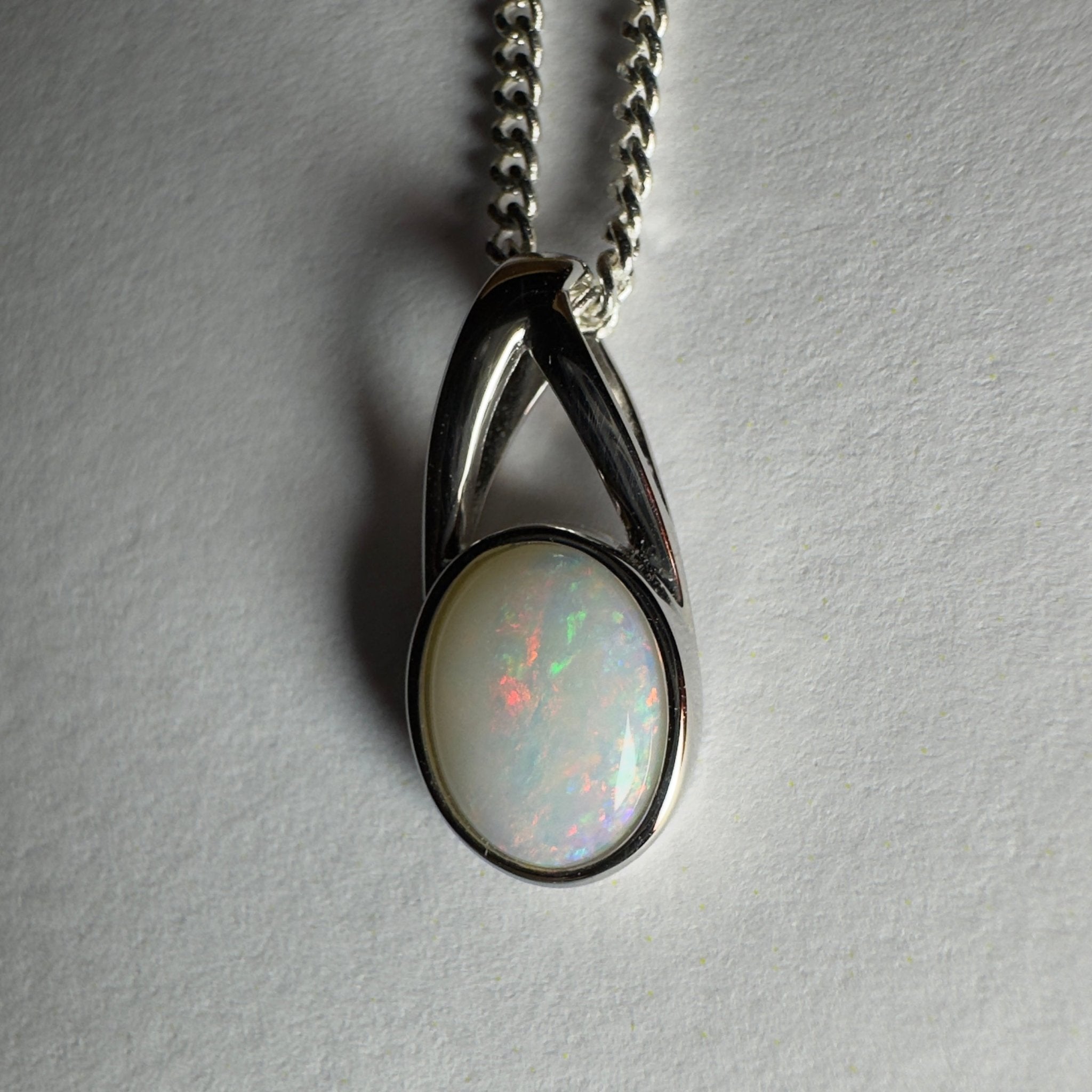 Simpson Desert Star ~ 1.2ct Coober Pedy Opal 925 Silver Pendant