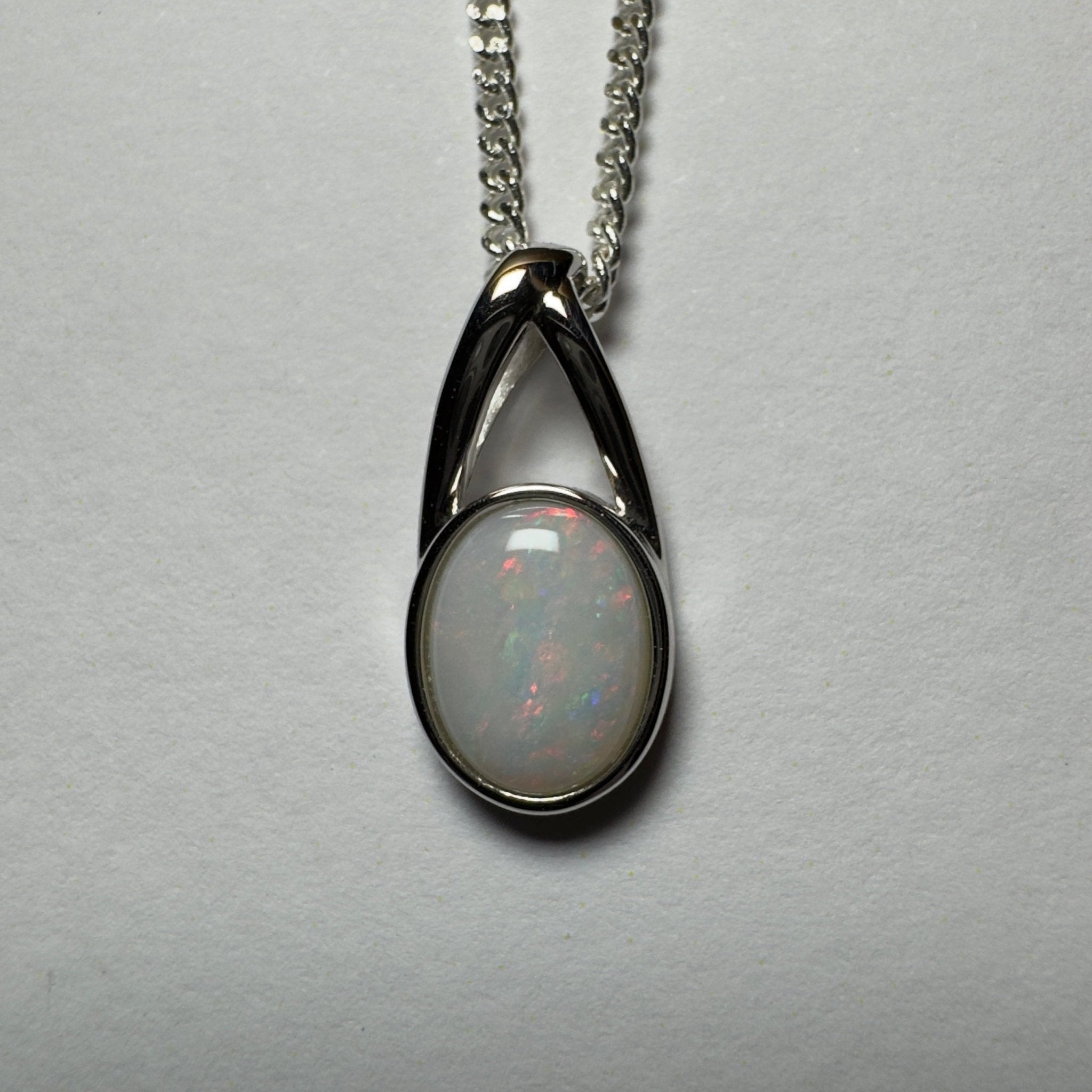 Simpson Desert Star ~ 1.2ct Coober Pedy Opal 925 Silver Pendant