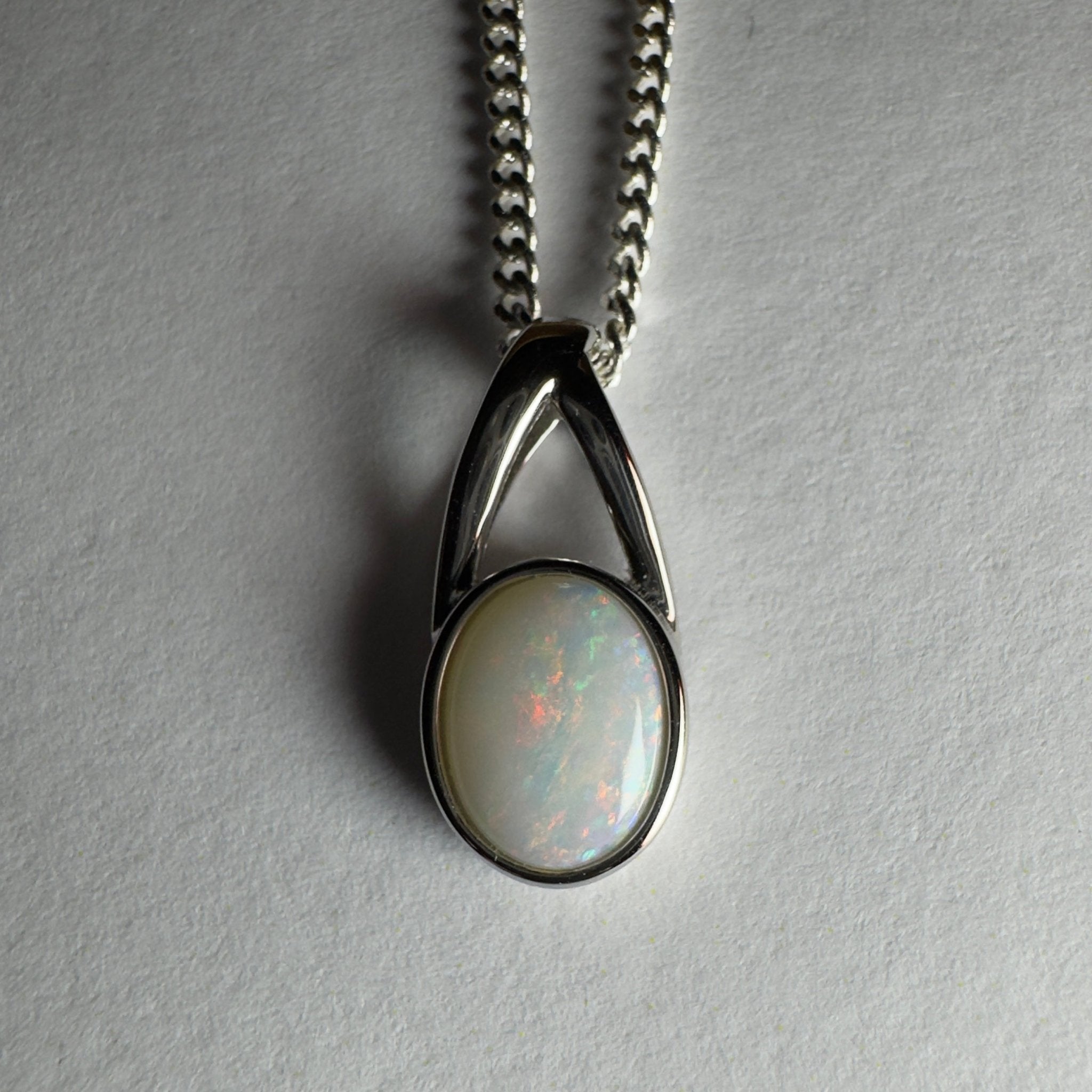 Simpson Desert Star ~ 1.2ct Coober Pedy Opal 925 Silver Pendant