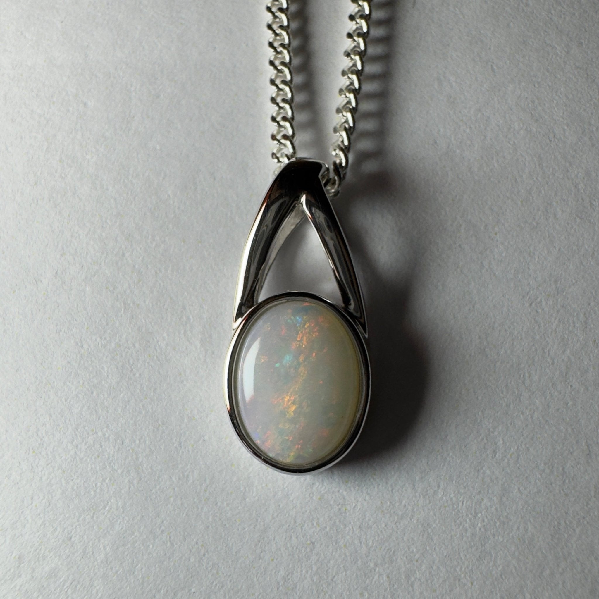 Simpson Desert Star ~ 1.2ct Coober Pedy Opal 925 Silver Pendant
