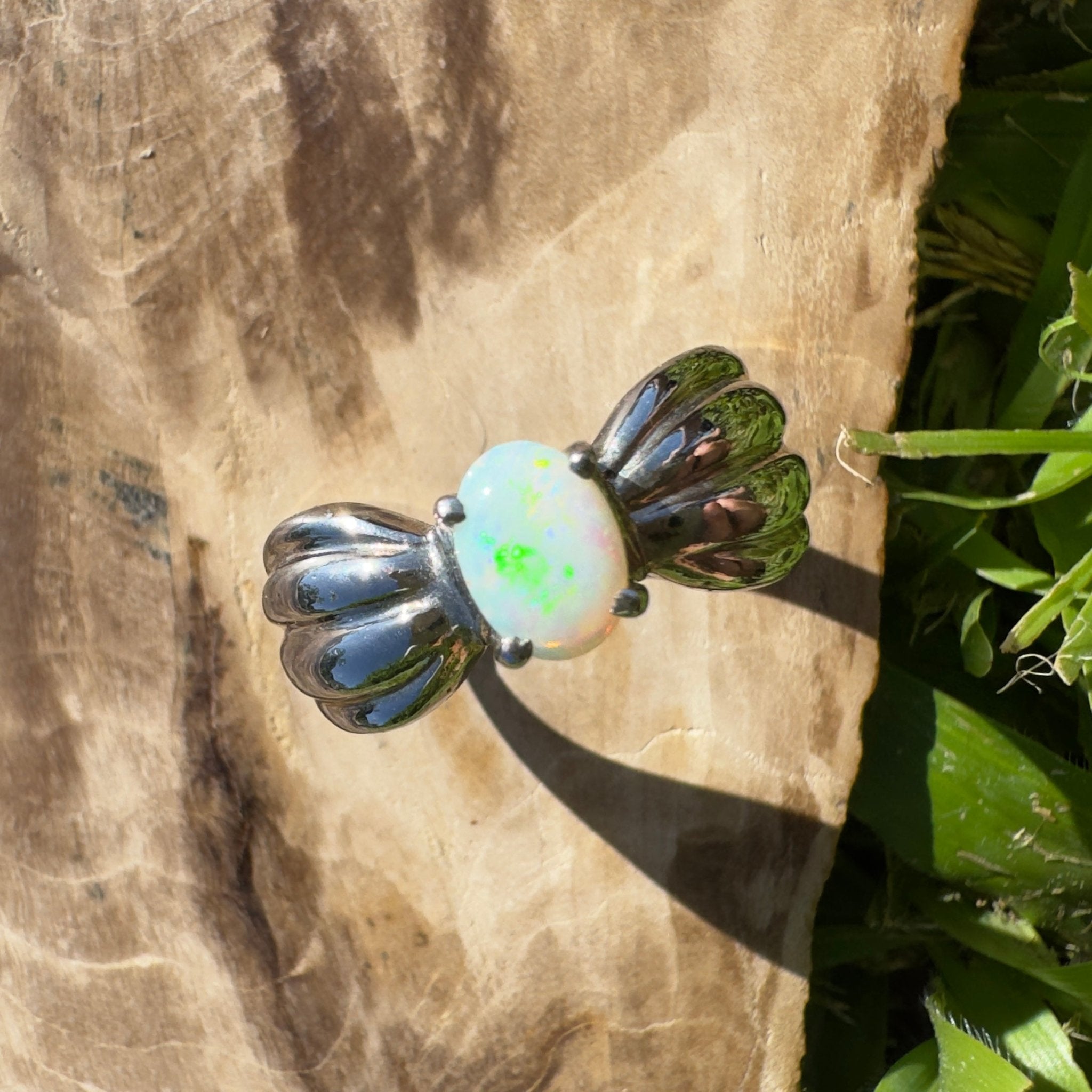 Solaris Halo – Solid Lightning Ridge Opal 925 Sterling Silver Ring