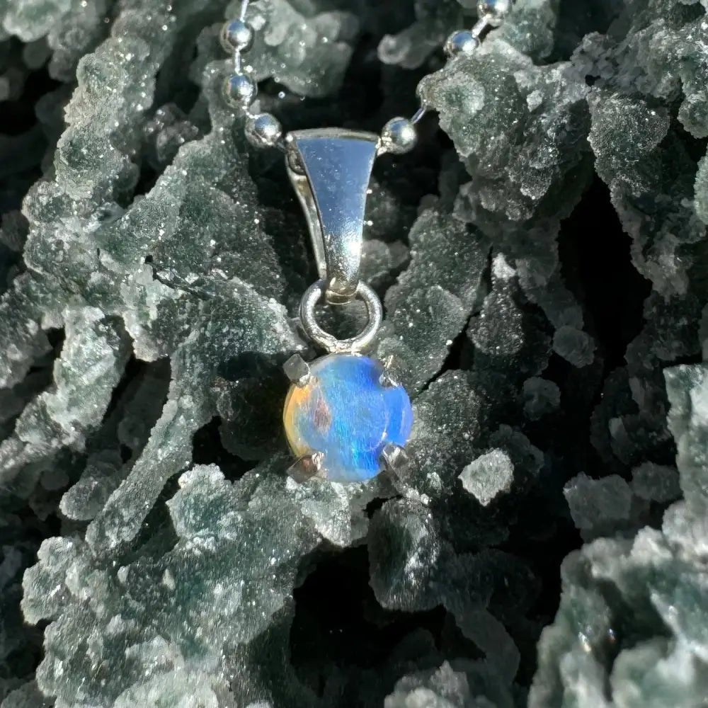 'Starry Plains' ~ Handcrafted 0.2ct Solid Lightning Ridge Opal 925 Sterling Silver Pendant