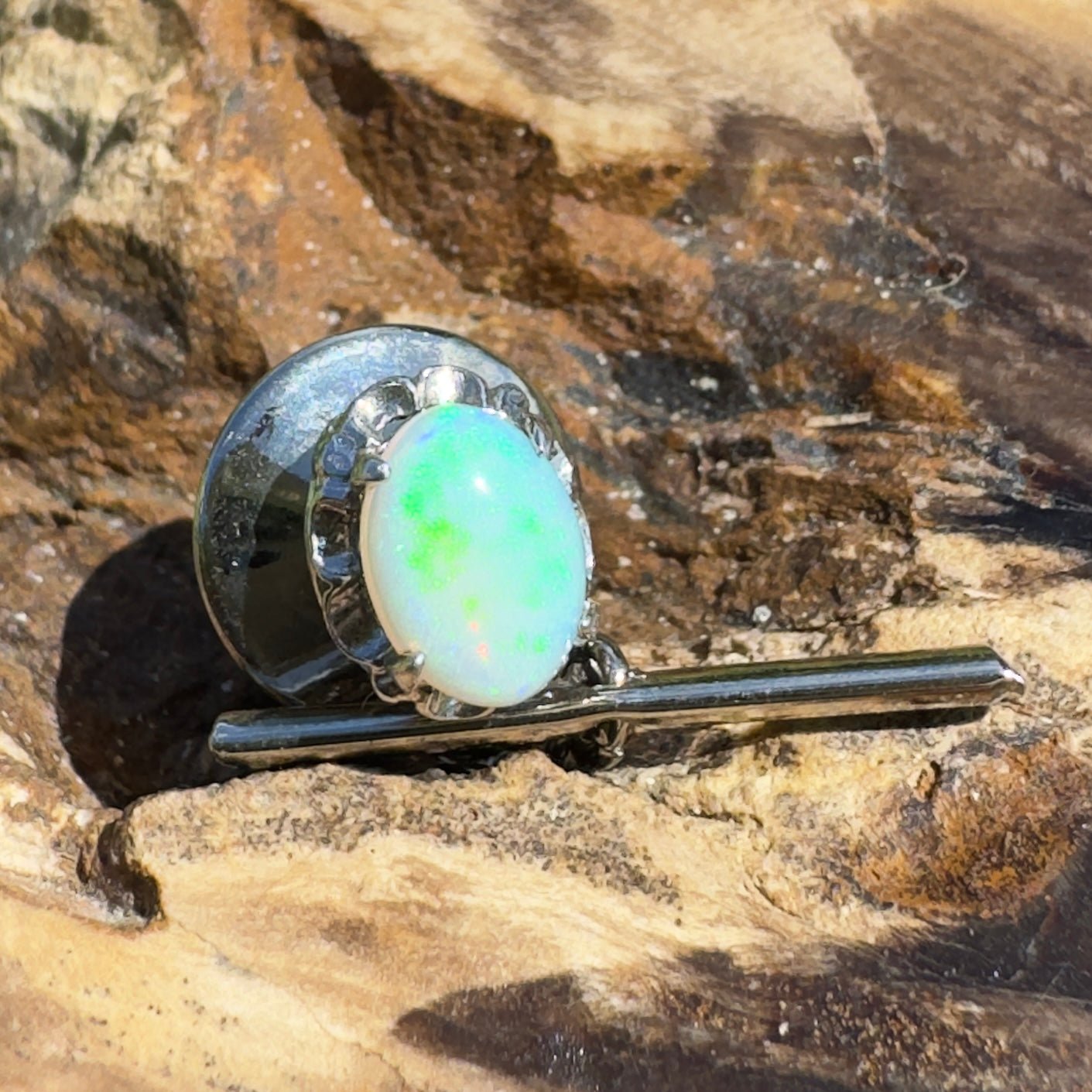 Stirling Range Signal - 0.8ct Lightning Ridge Opal Silver Tone Lapel Pin