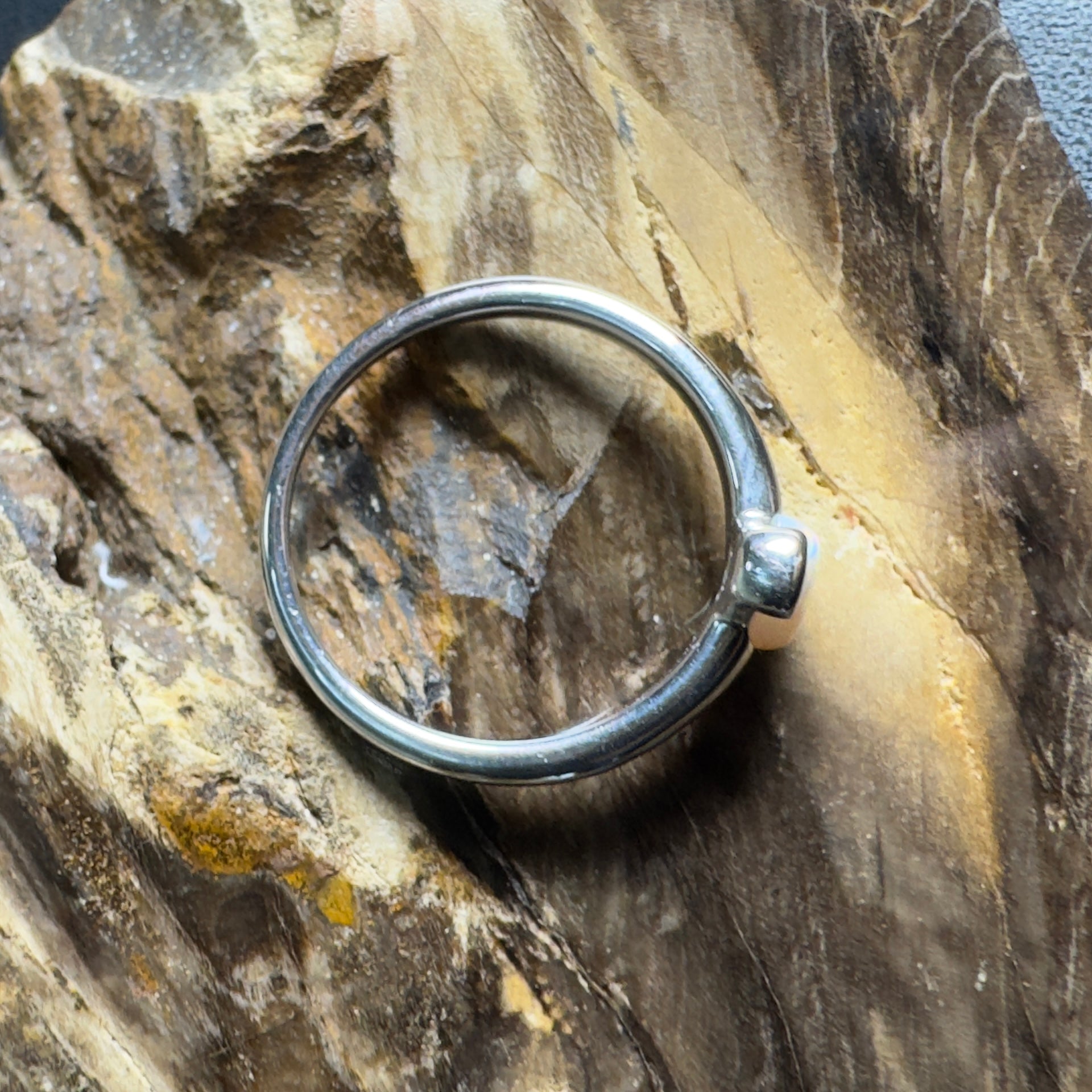 Stuart Shelf Glow ~ 0.55ct Solid Coober Pedy Opal 925 Silver Ring