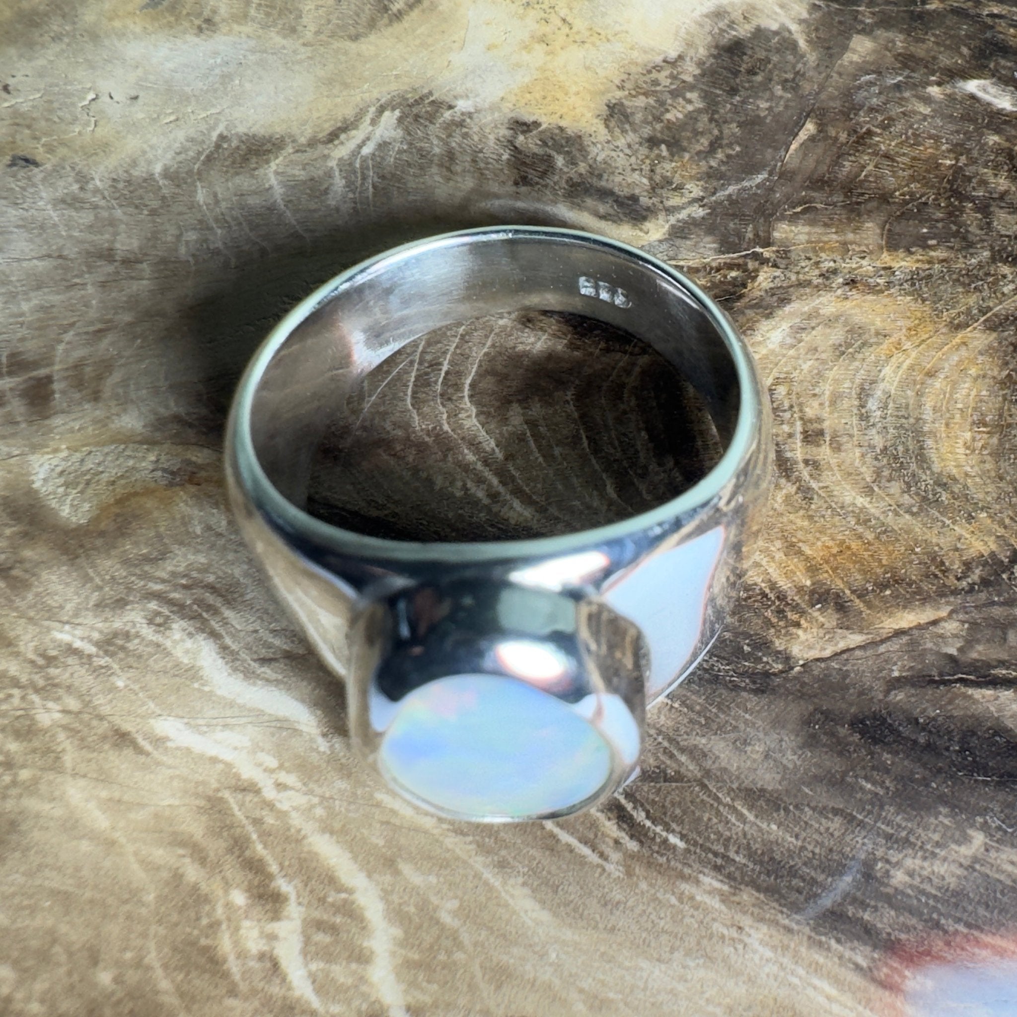 Sturt Ember Plain – 3.7ct Solid Lightning Ridge Opal 925 Sterling Silver Ring