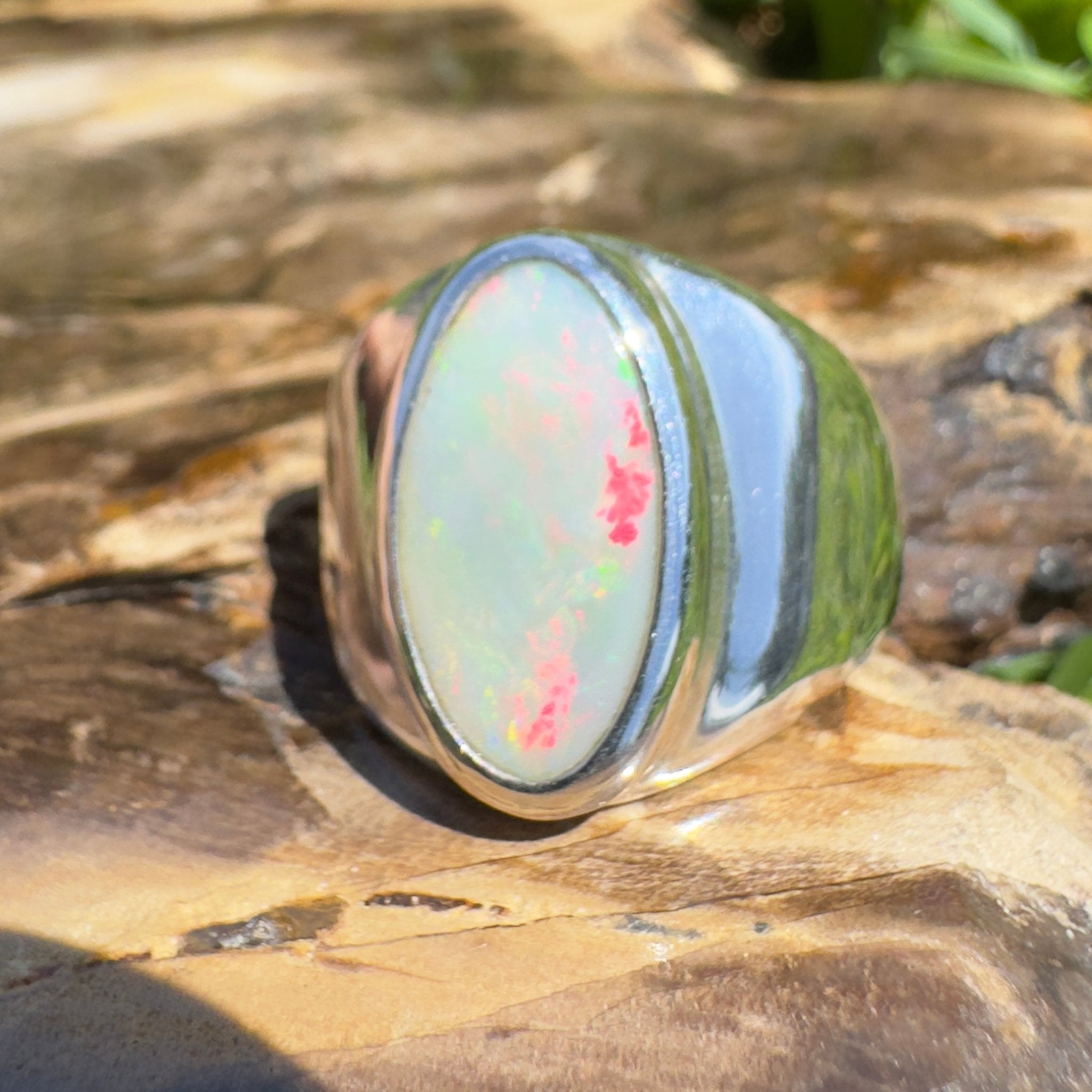 Sturt Ember Plain – 3.7ct Solid Lightning Ridge Opal 925 Sterling Silver Ring