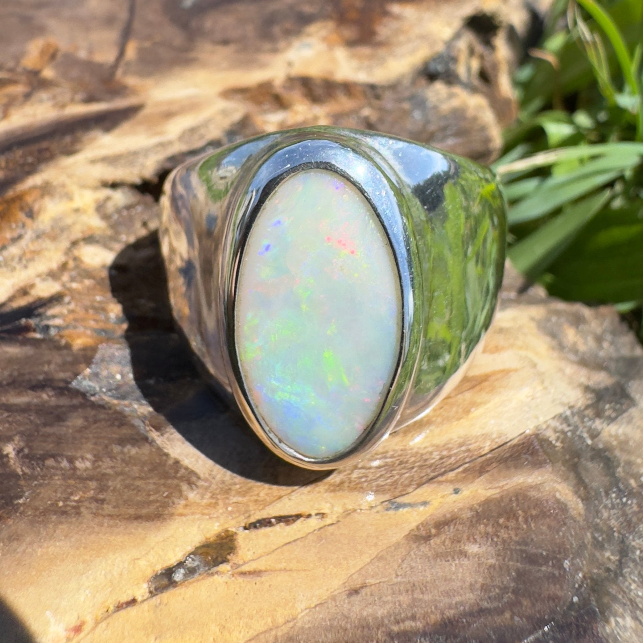 Sturt Ember Plain – 3.7ct Solid Lightning Ridge Opal 925 Sterling Silver Ring