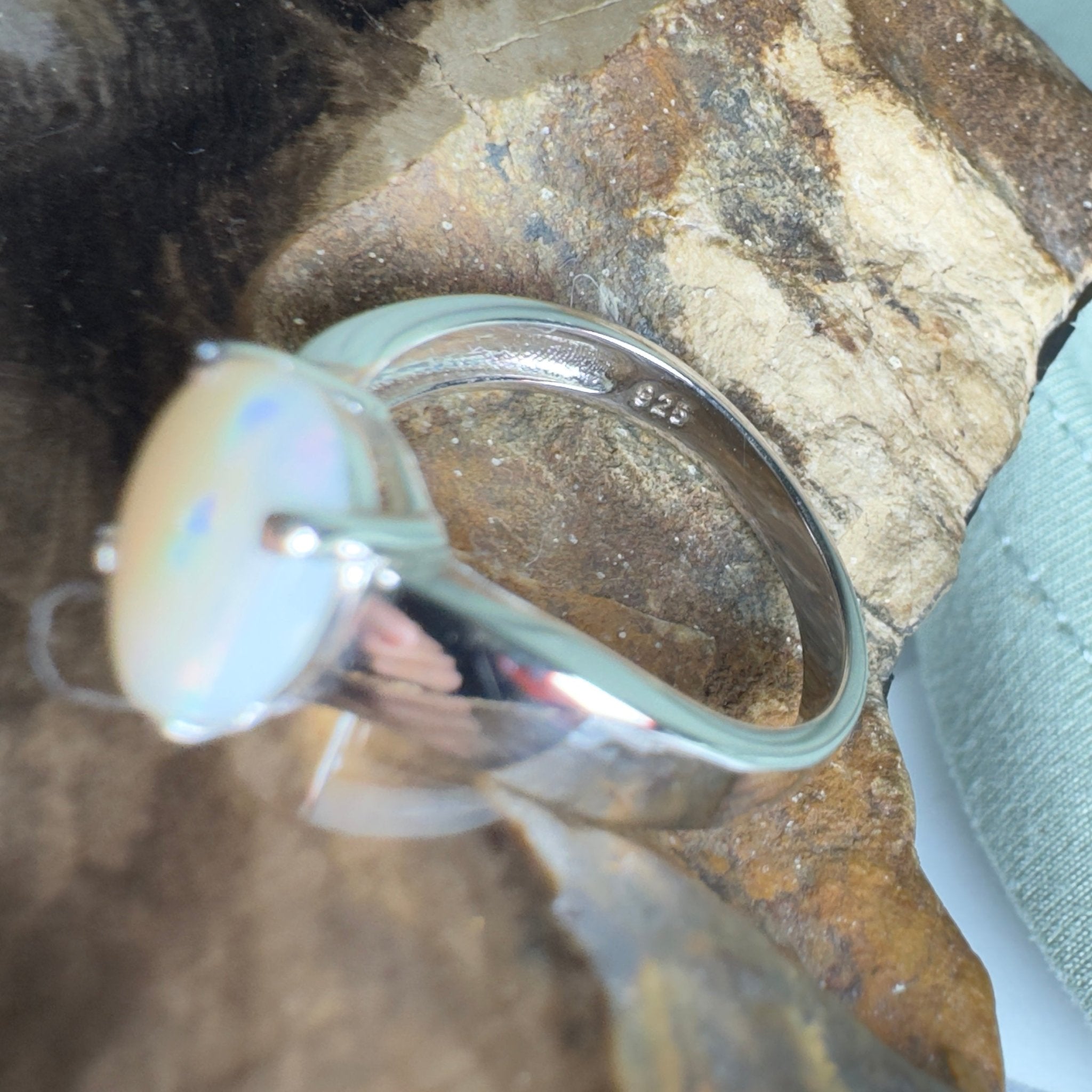 Sturt Starlight - 1.6ct Solid Coober Pedy Opal 925 Silver Ring