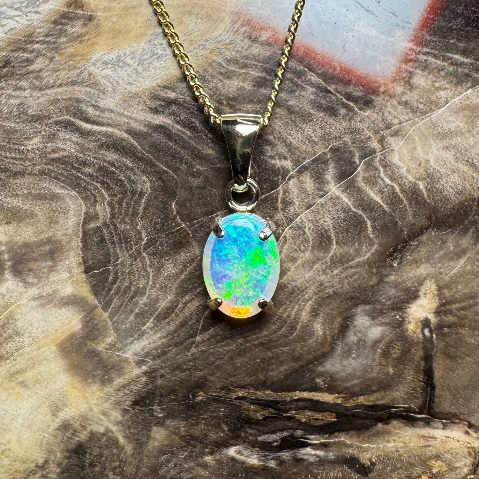 Summer Vibe ~ 9ct Solid Gold 0.7ct Lightning Ridge Crystal Opal Pendant