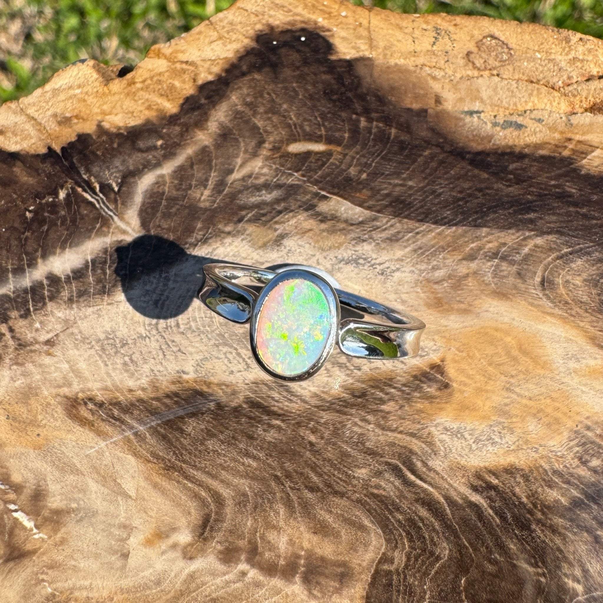 Sunrise Hollow ~ 0.7ct Solid Coober Pedy Crystal Opal 925 Sterling Silver Ring