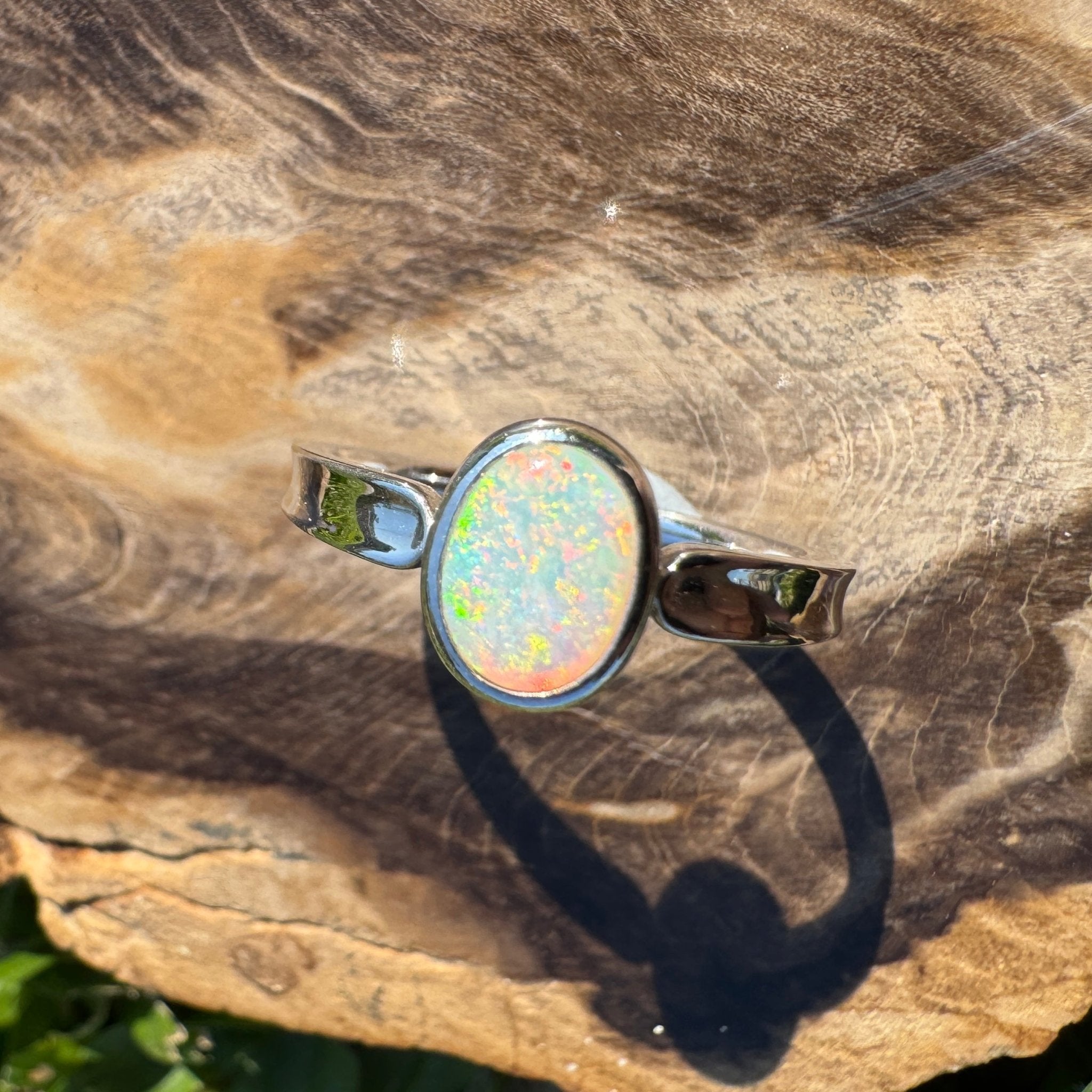 Sunrise Hollow ~ 0.7ct Solid Coober Pedy Crystal Opal 925 Sterling Silver Ring