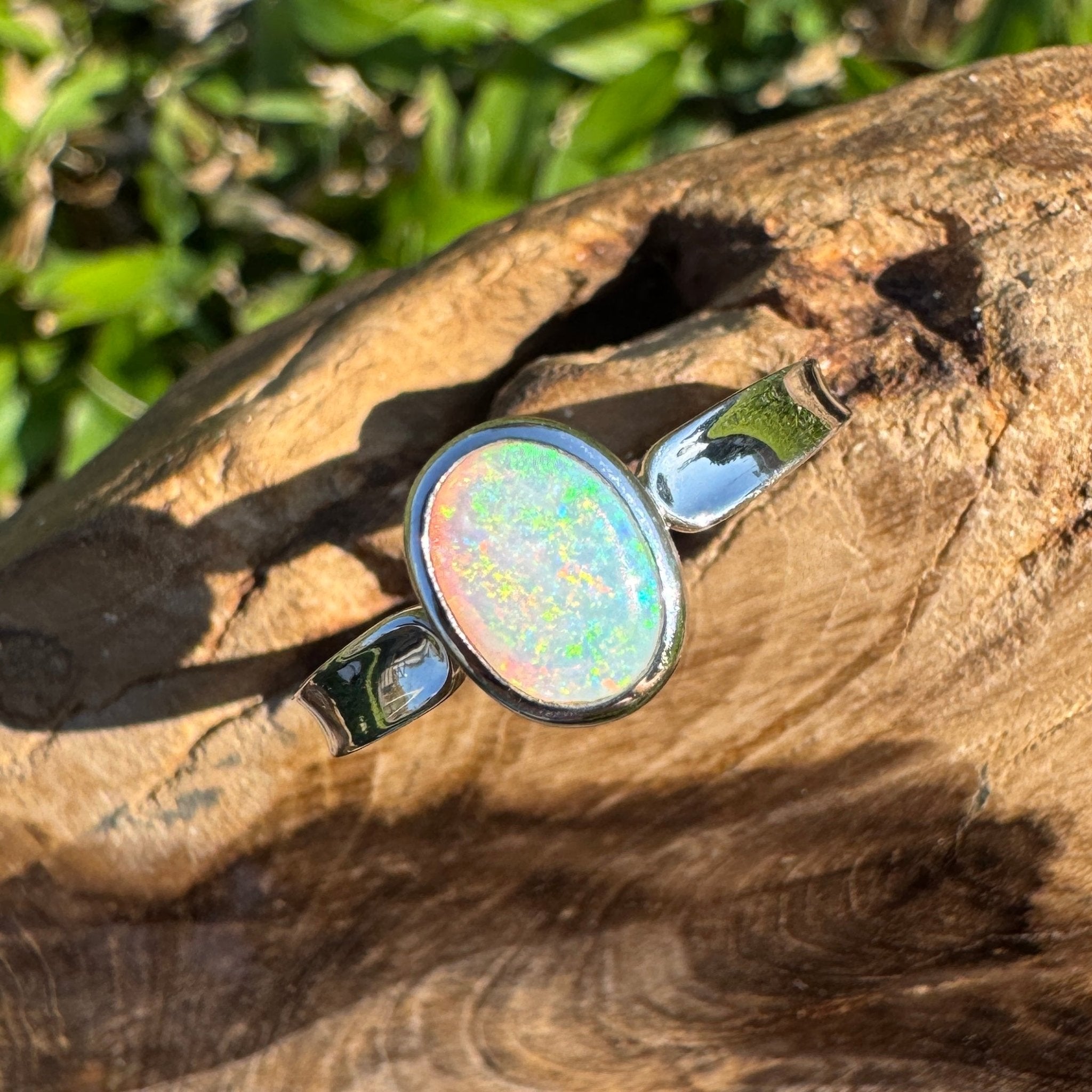 Sunrise Hollow ~ 0.7ct Solid Coober Pedy Crystal Opal 925 Sterling Silver Ring