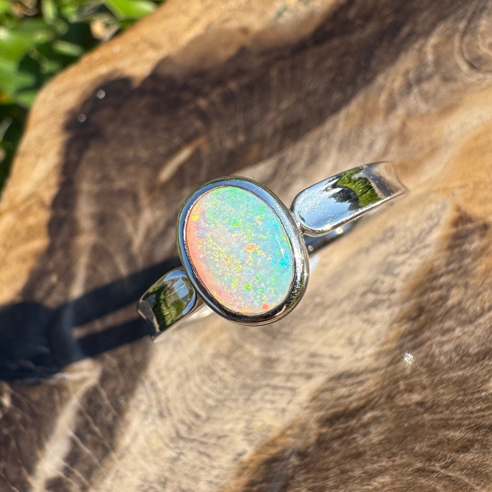 Sunrise Hollow ~ 0.7ct Solid Coober Pedy Crystal Opal 925 Sterling Silver Ring