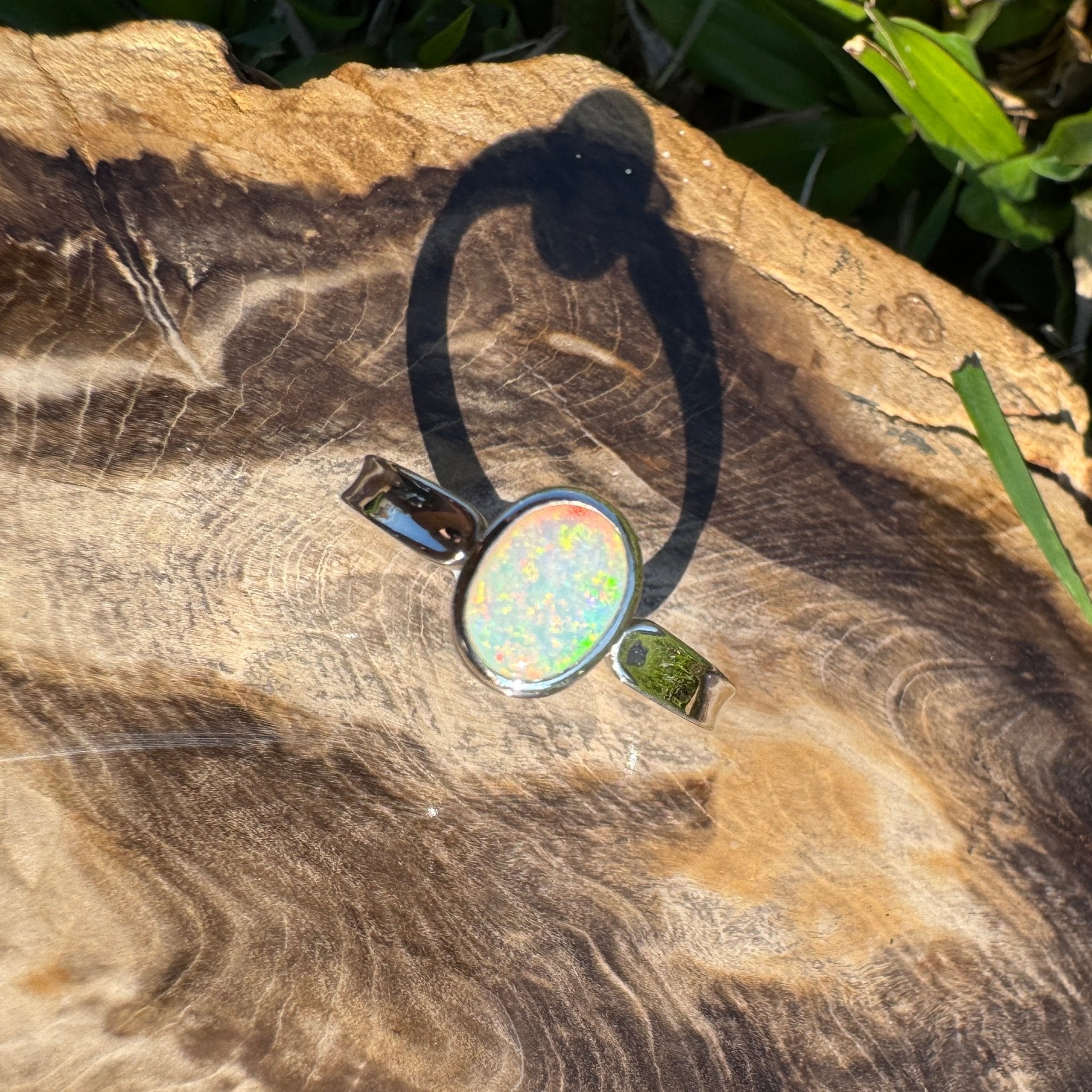 Sunrise Hollow ~ 0.7ct Solid Coober Pedy Crystal Opal 925 Sterling Silver Ring