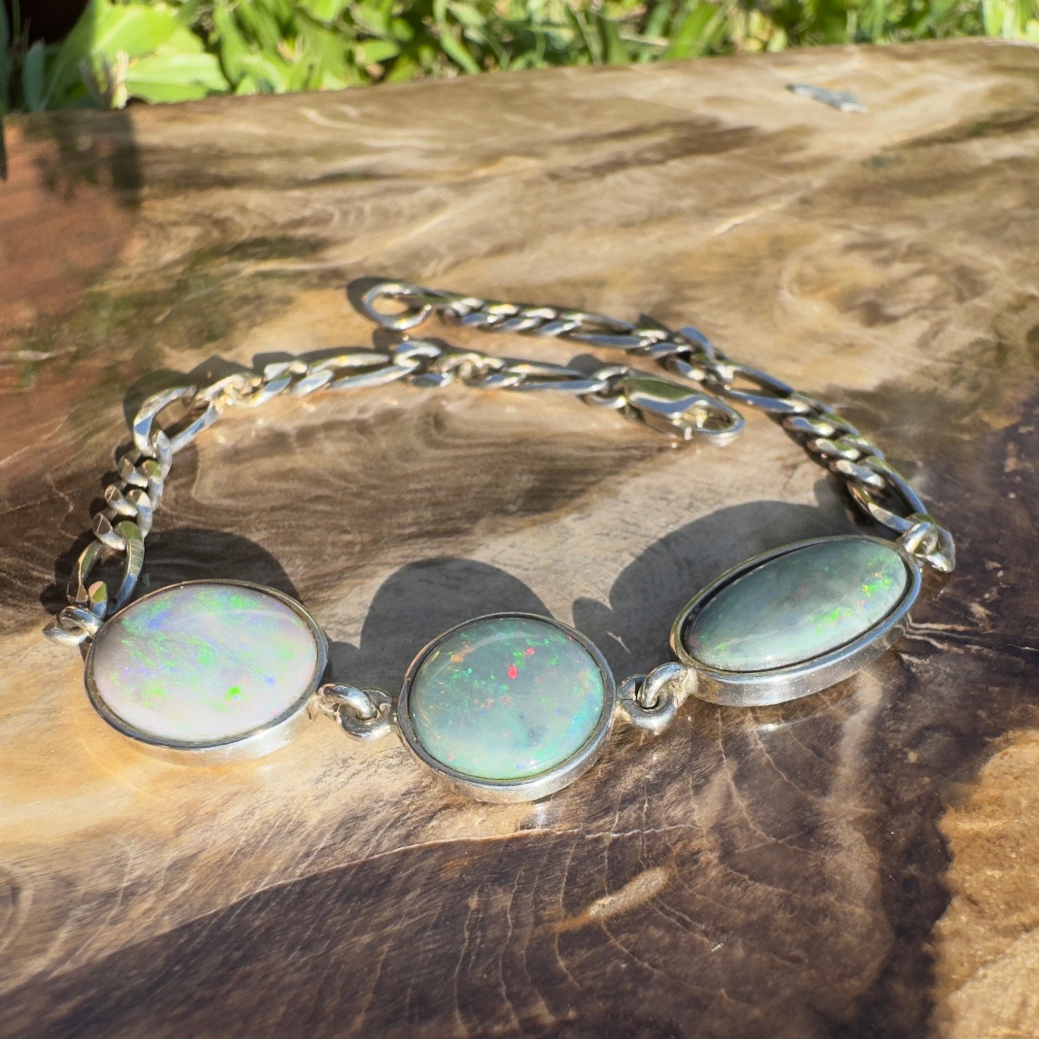 Tasman Trifecta Glow - 8ct Lightning Ridge Opal 925 Silver Bracelet