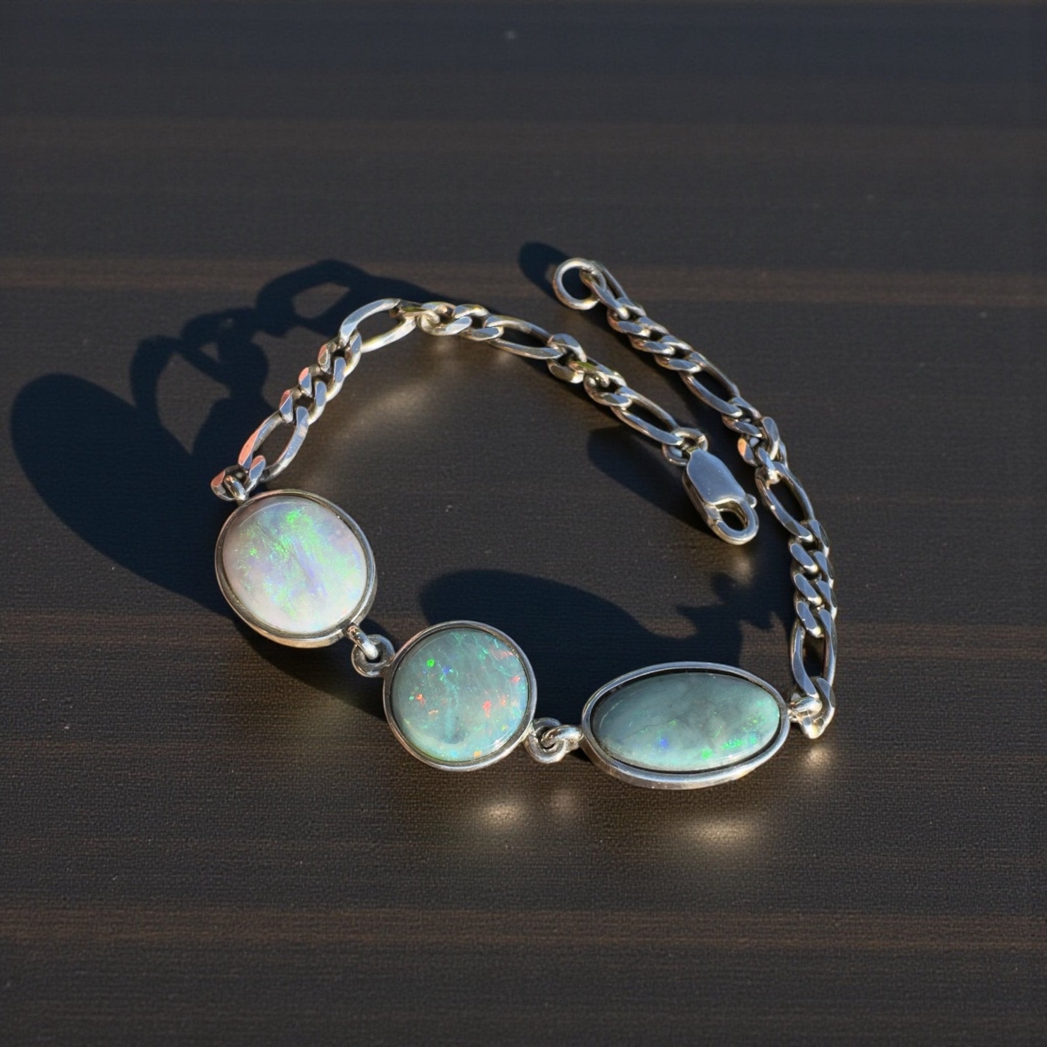 Tasman Trifecta Glow - 8ct Lightning Ridge Opal 925 Silver Bracelet
