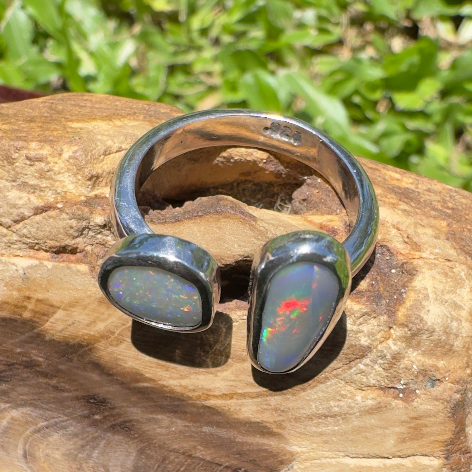 Tasman Twinlight – 1.8ct Solid Lightning Ridge Opal 925 Sterling Silver Ring