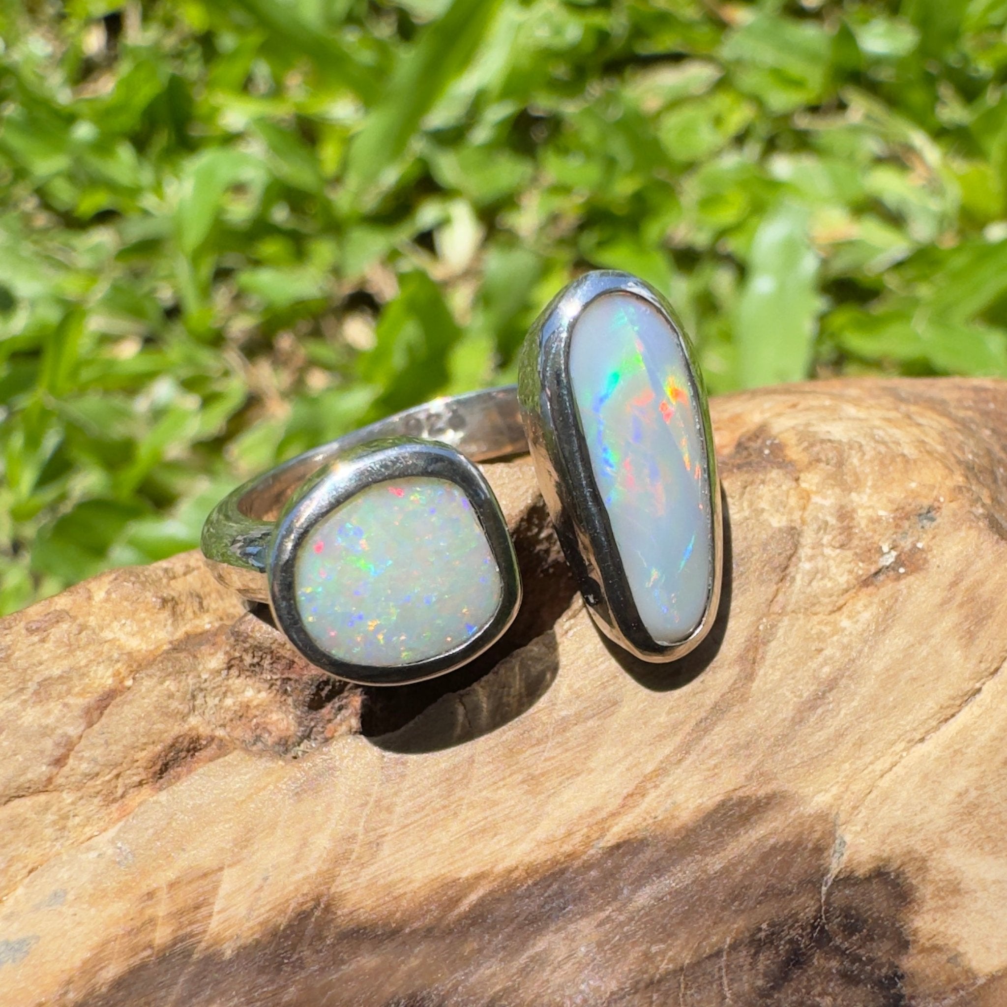 Tasman Twinlight – 1.8ct Solid Lightning Ridge Opal 925 Sterling Silver Ring