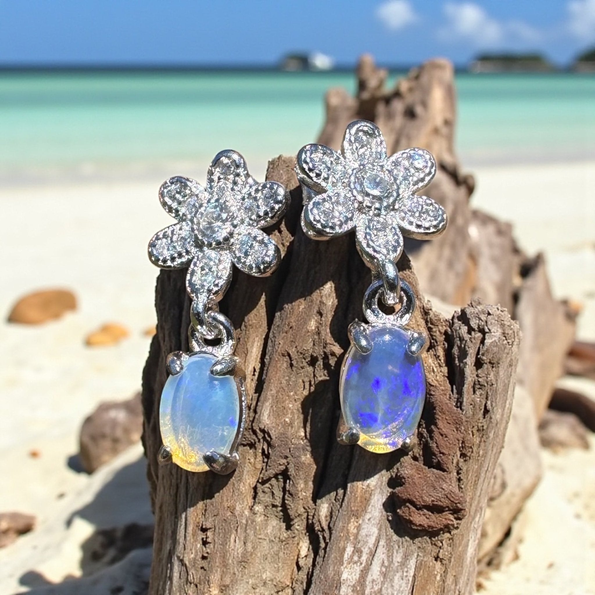 Tathra Horizon - 0.6ct Lightning Ridge Opal 925 Silver Earrings