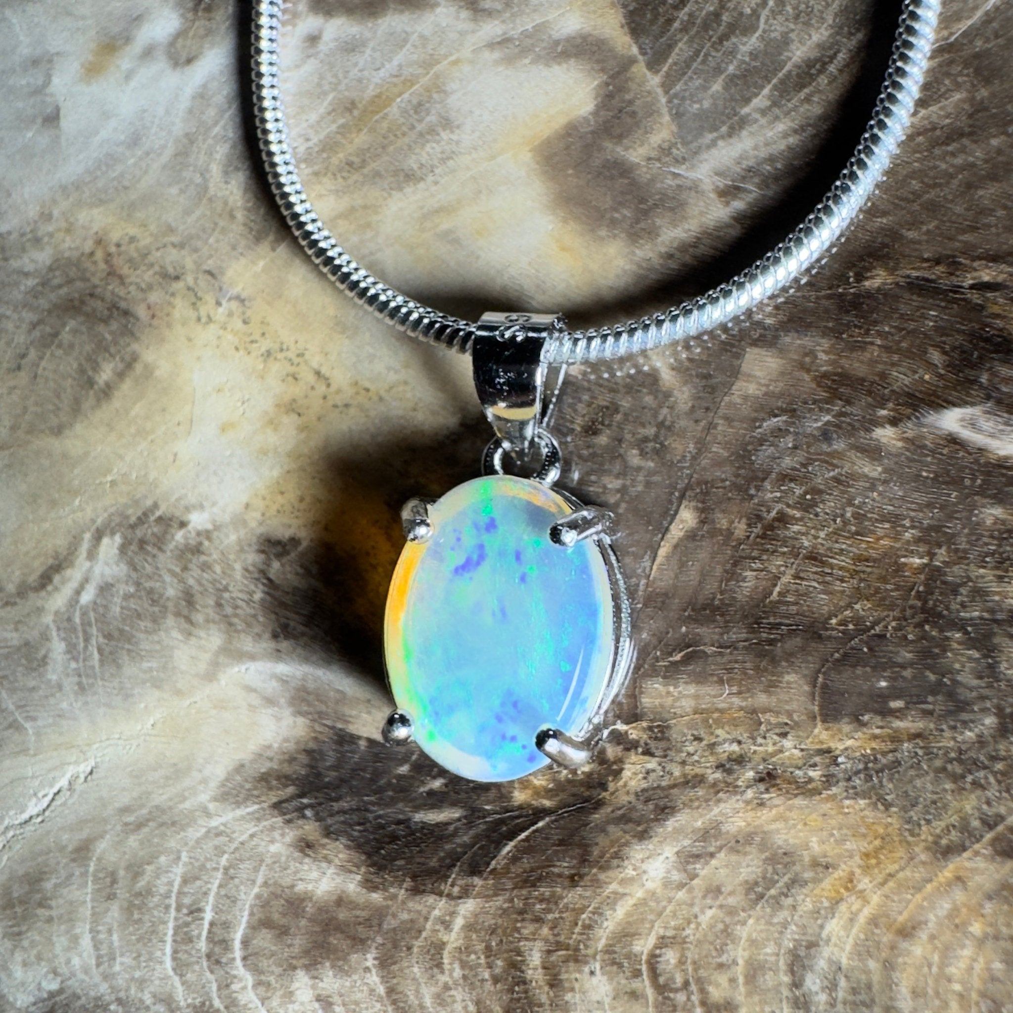 The Bungle Bungle Twist ~ 1ct Lightning Ridge Crystal Opal 925 Silver Pendant