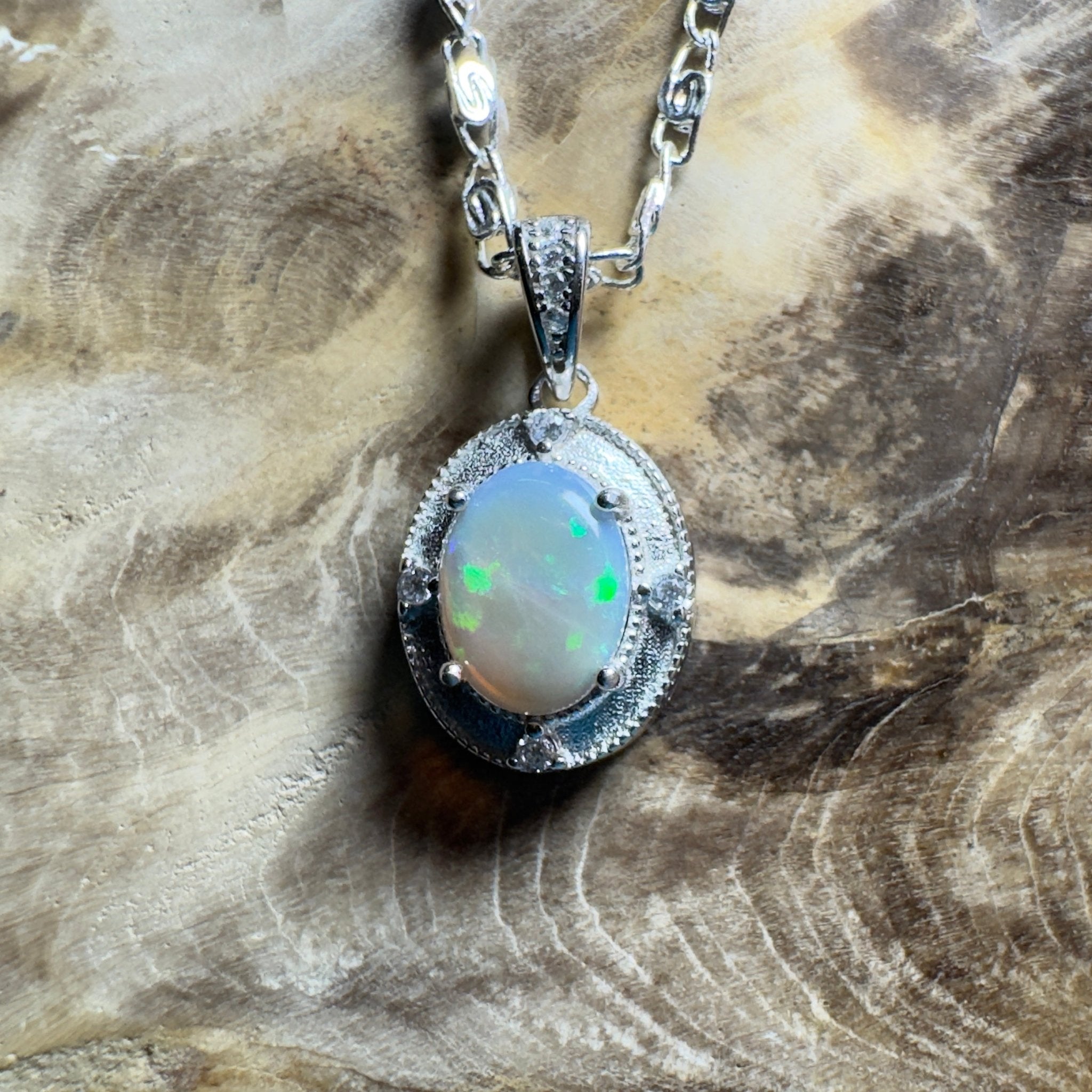 The Cradle Mountain Call ~ 0.9ct Lightning Ridge Opal 925 Silver Pendant