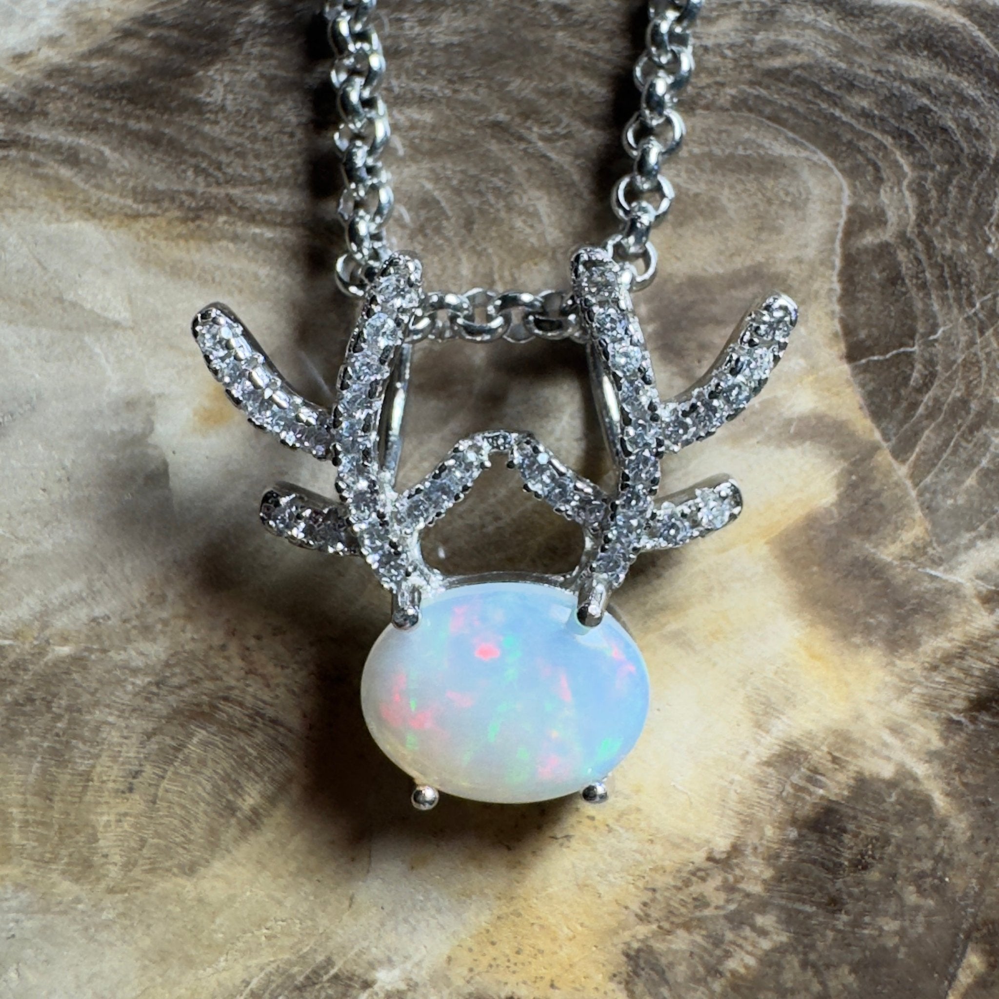 The Hamersley Range ~ 0.8ct Coober Pedy Opal 925 Silver Pendant