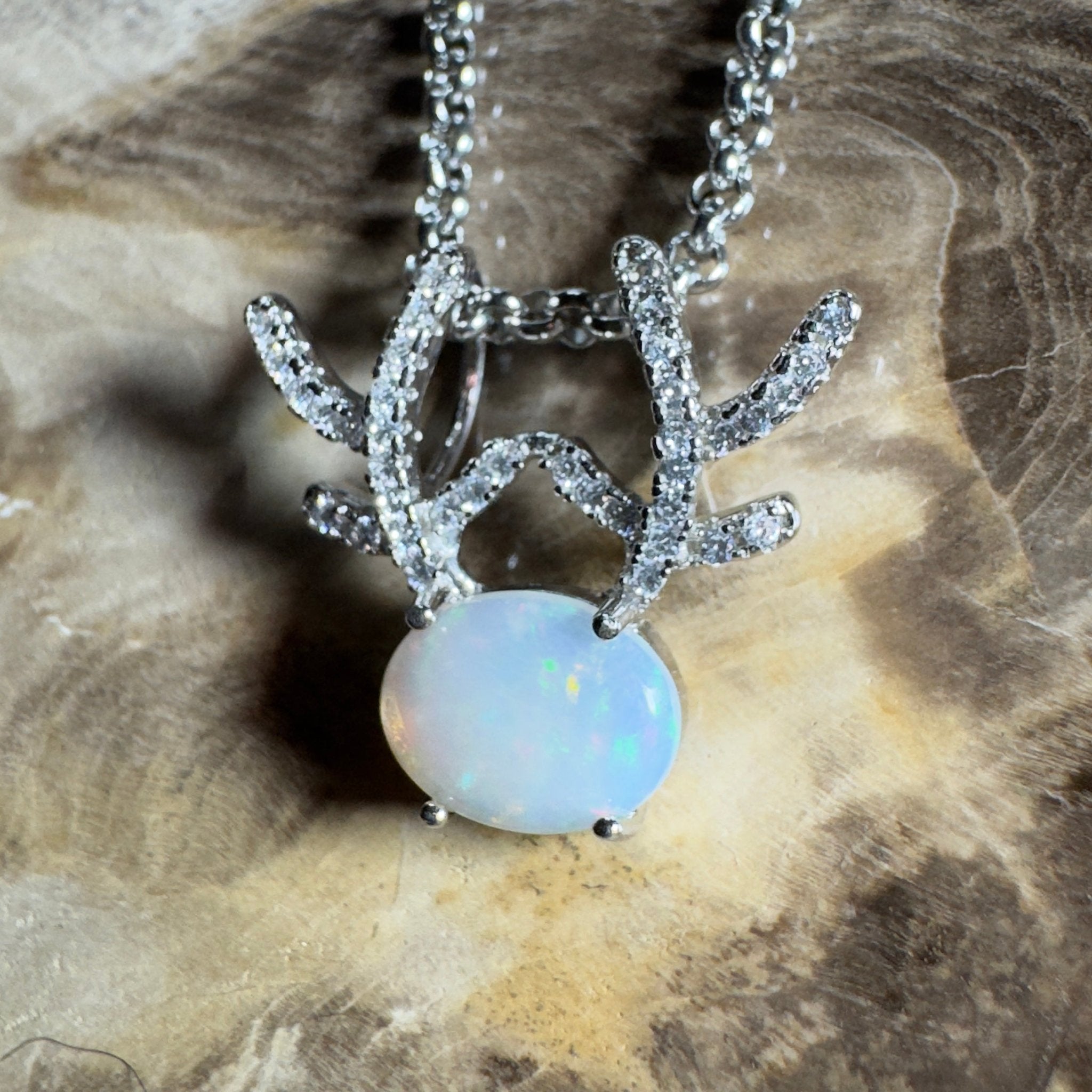 The Hamersley Range ~ 0.8ct Coober Pedy Opal 925 Silver Pendant