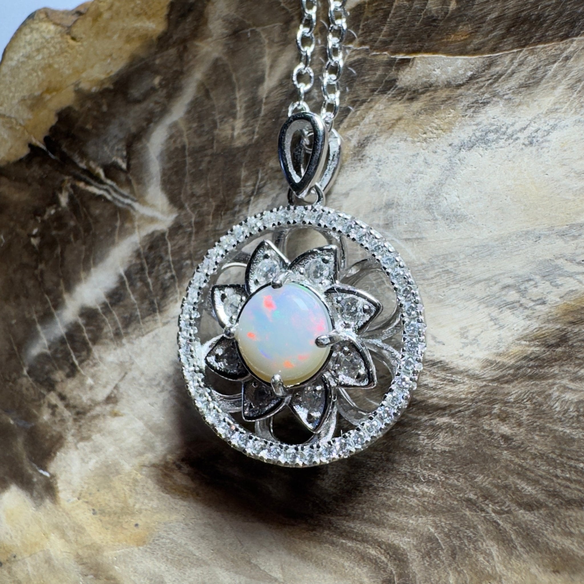 The Ningaloo Reef Halo ~ 0.8ct Coober Pedy Opal 925 Silver Pendant