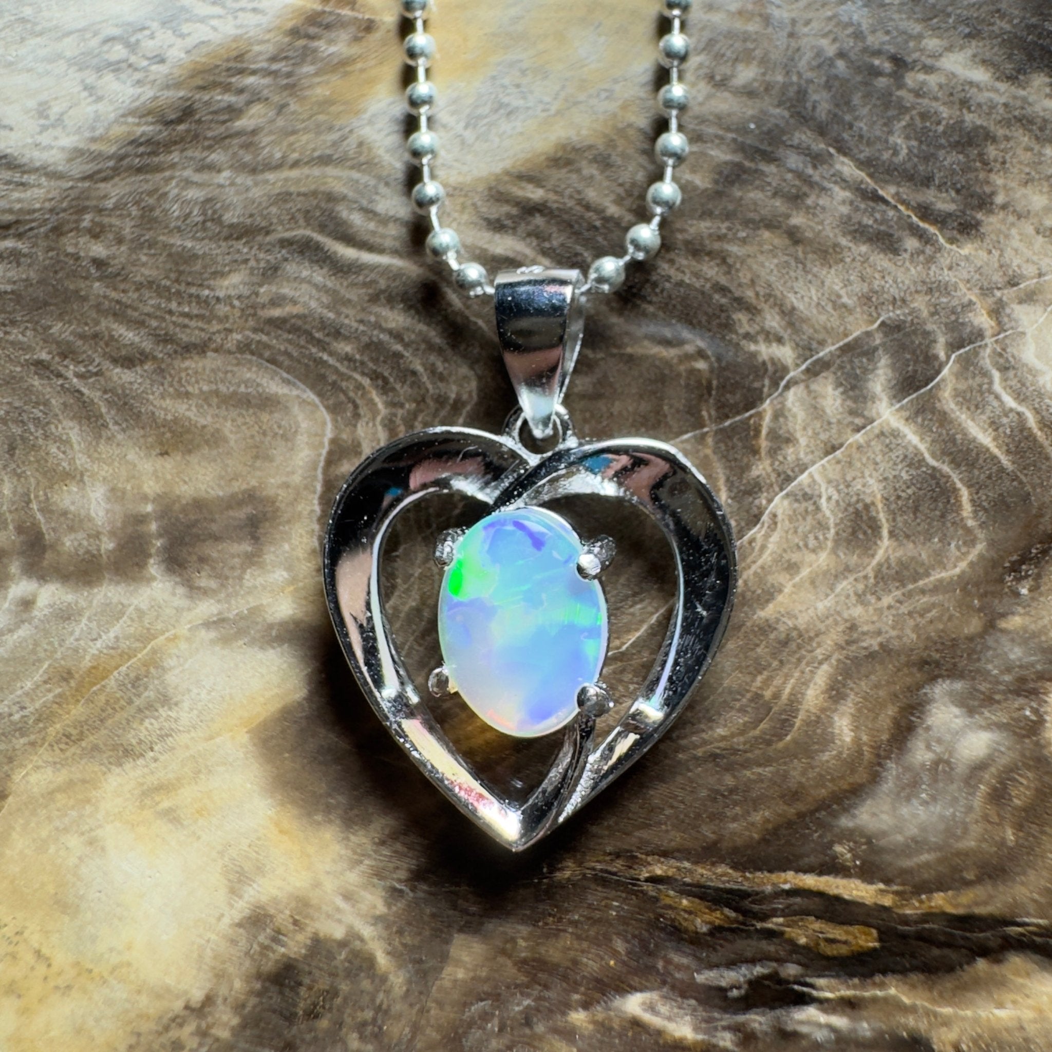The Whitsunday Heart ~ 0.8ct Lightning Ridge Opal 925 Silver Pendant