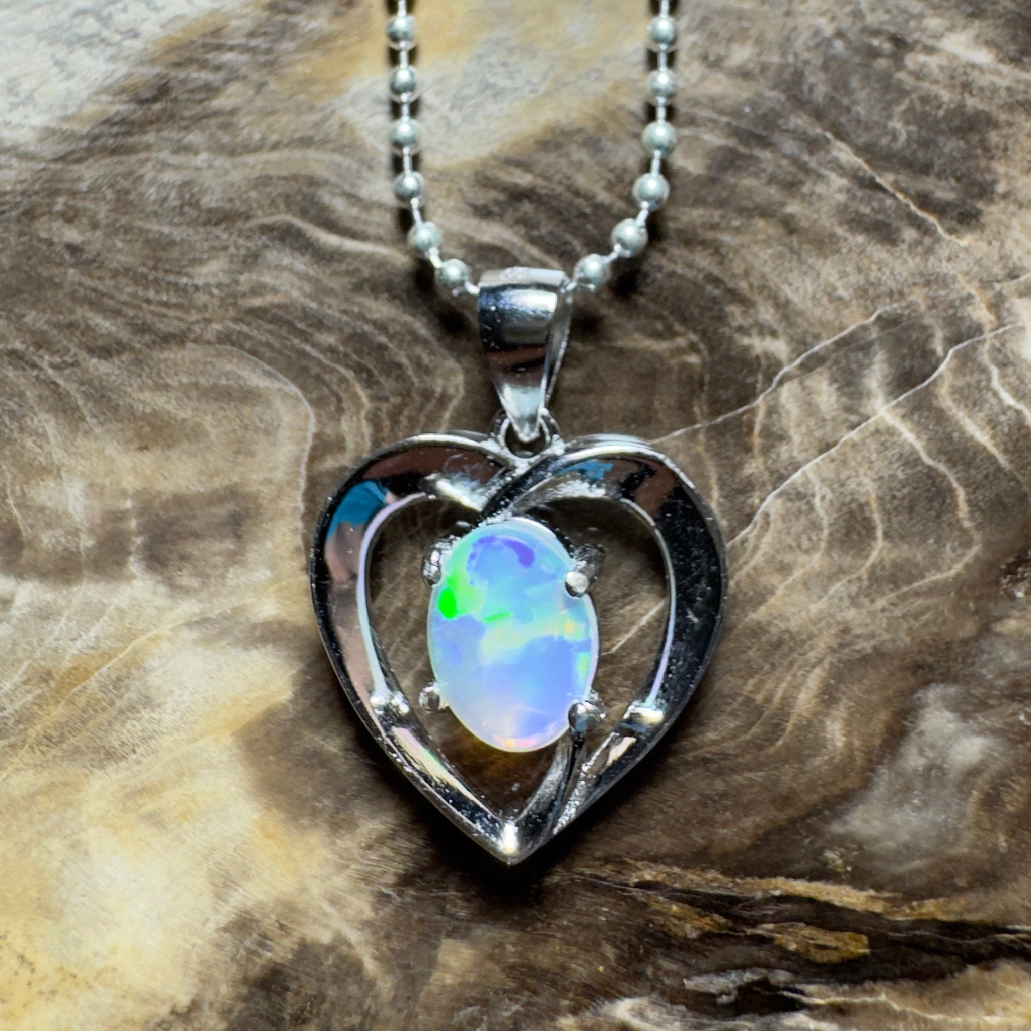 The Whitsunday Heart ~ 0.8ct Lightning Ridge Opal 925 Silver Pendant