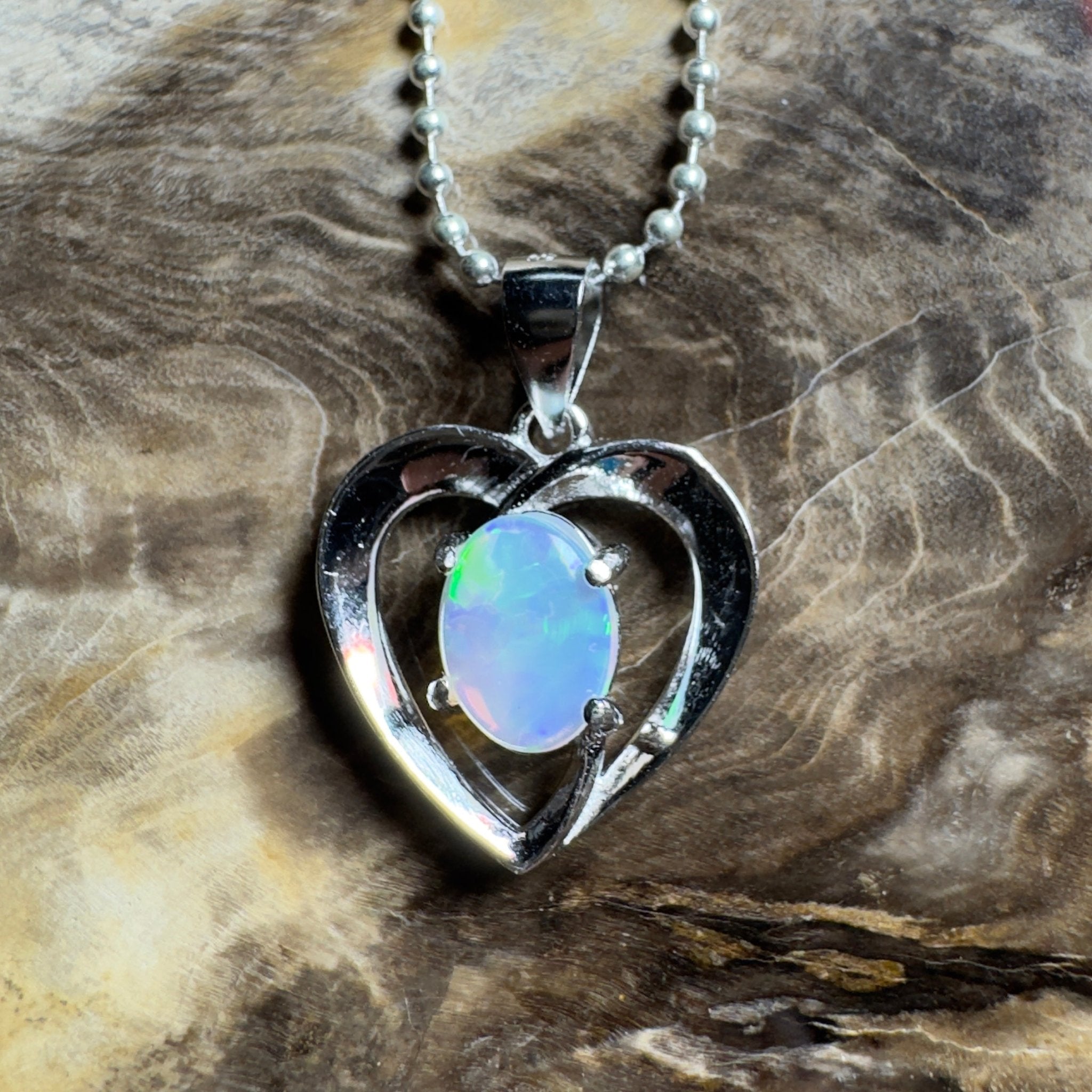 The Whitsunday Heart ~ 0.8ct Lightning Ridge Opal 925 Silver Pendant