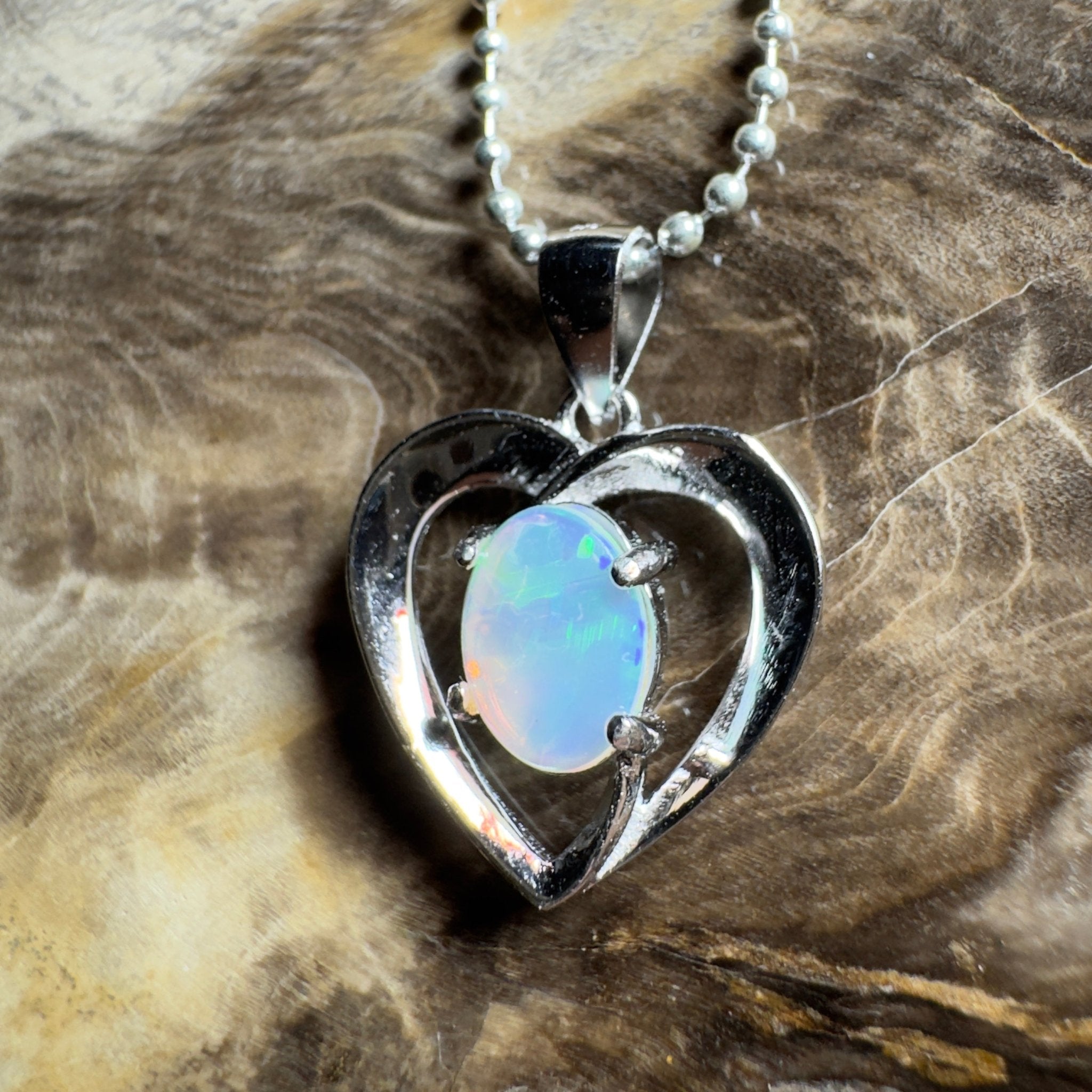 The Whitsunday Heart ~ 0.8ct Lightning Ridge Opal 925 Silver Pendant