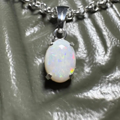 Oval Coober Pedy Opal pendant on sterling silver chain from Three Sisters Shine collection