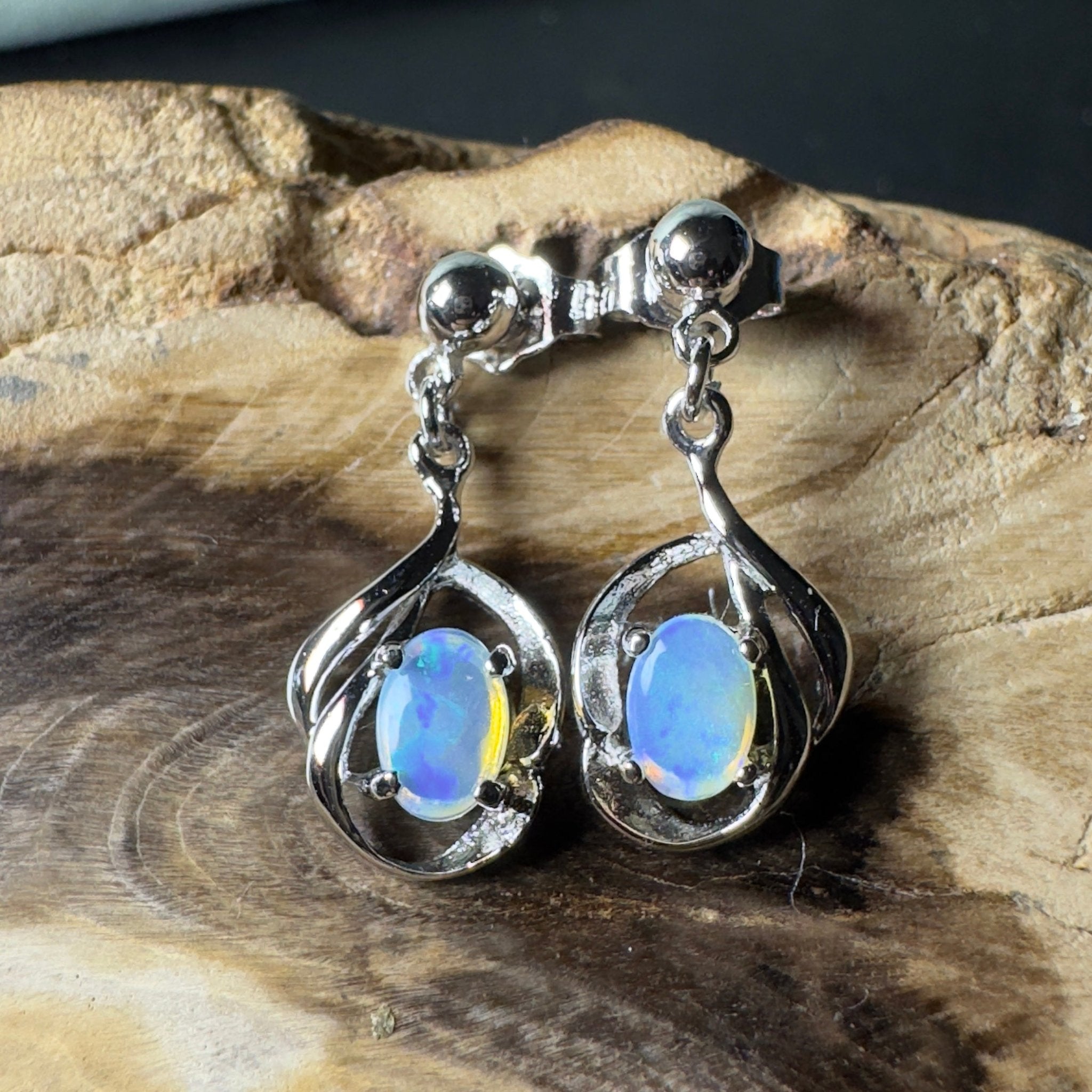 Tidepool Flash - 1ct Lightning Ridge Opal 925 Silver Earrings