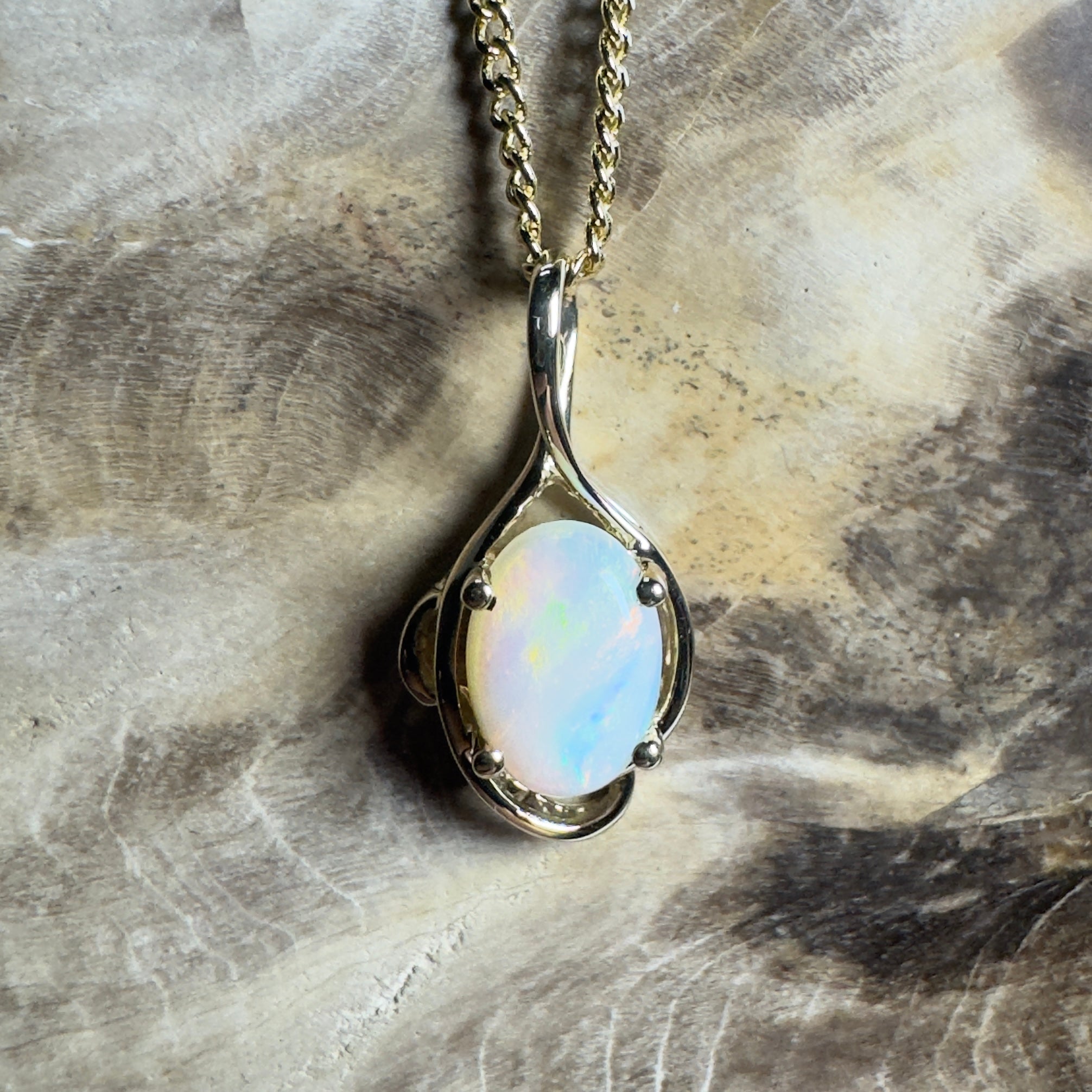 Tjoritja Fire ~ 9ct Solid Gold 0.6ct Coober Pedy Opal Pendant