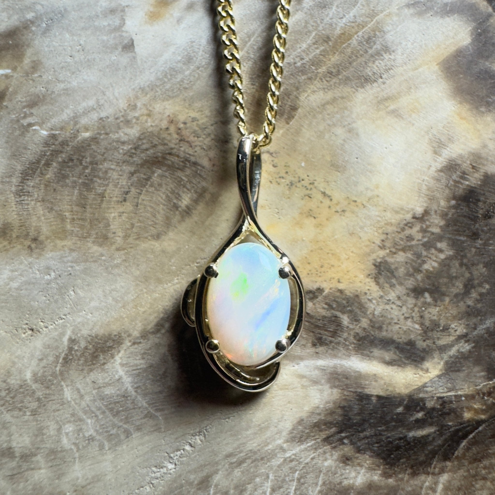 Tjoritja Fire ~ 9ct Solid Gold 0.6ct Coober Pedy Opal Pendant