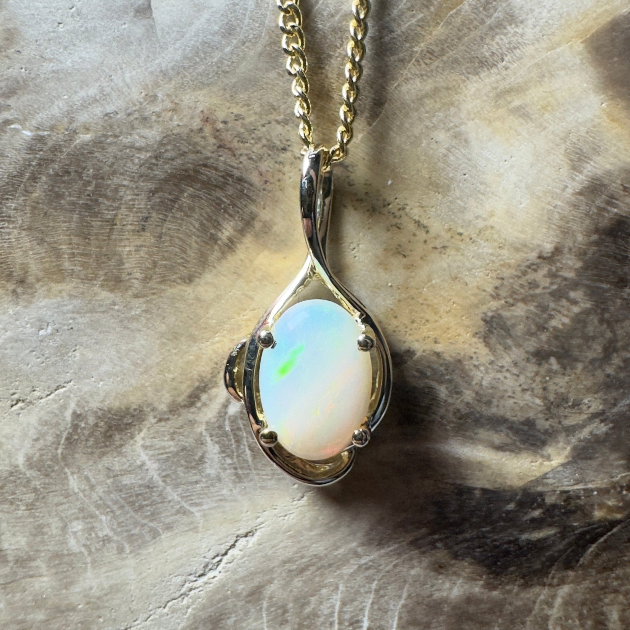 Tjoritja Fire ~ 9ct Solid Gold 0.6ct Coober Pedy Opal Pendant