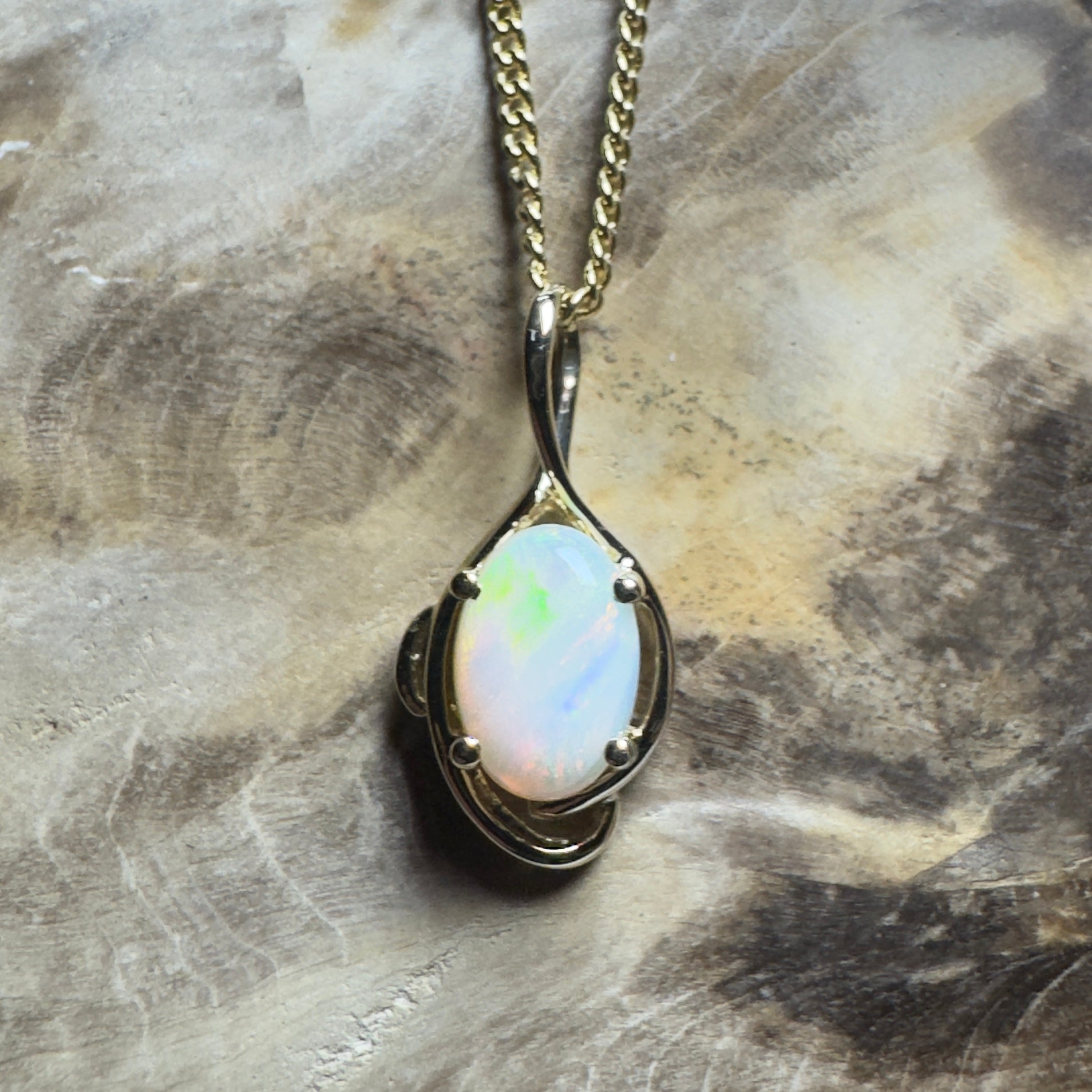 Tjoritja Fire ~ 9ct Solid Gold 0.6ct Coober Pedy Opal Pendant