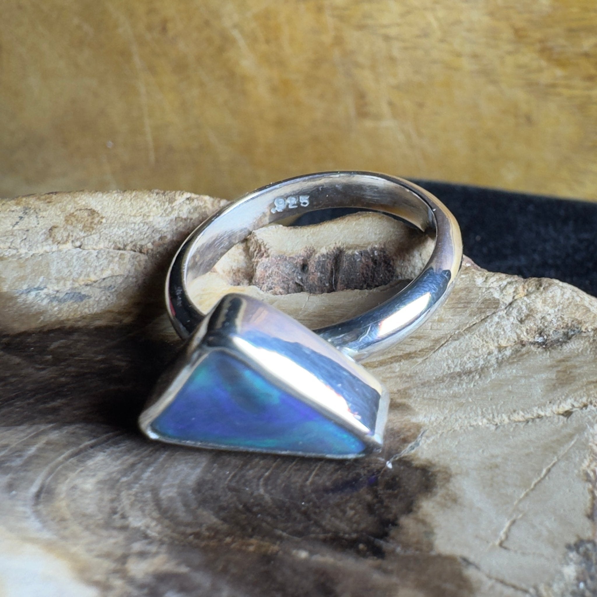 Turquoise Bay Edge ~ 3.2ct Solid Lightning Ridge Opal 925 Silver Ring