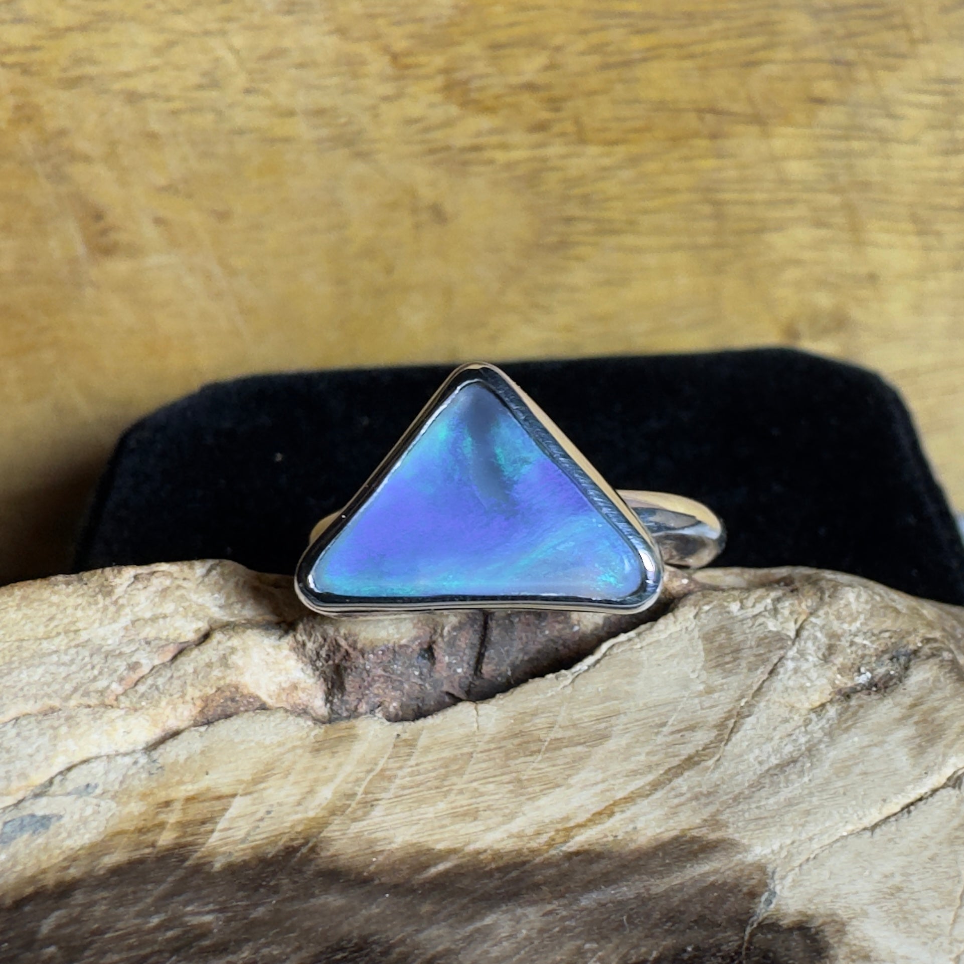 Turquoise Bay Edge ~ 3.2ct Solid Lightning Ridge Opal 925 Silver Ring